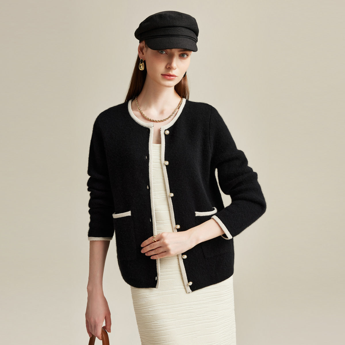 100% Cashmere Two-Tone Buttoned Cardigan