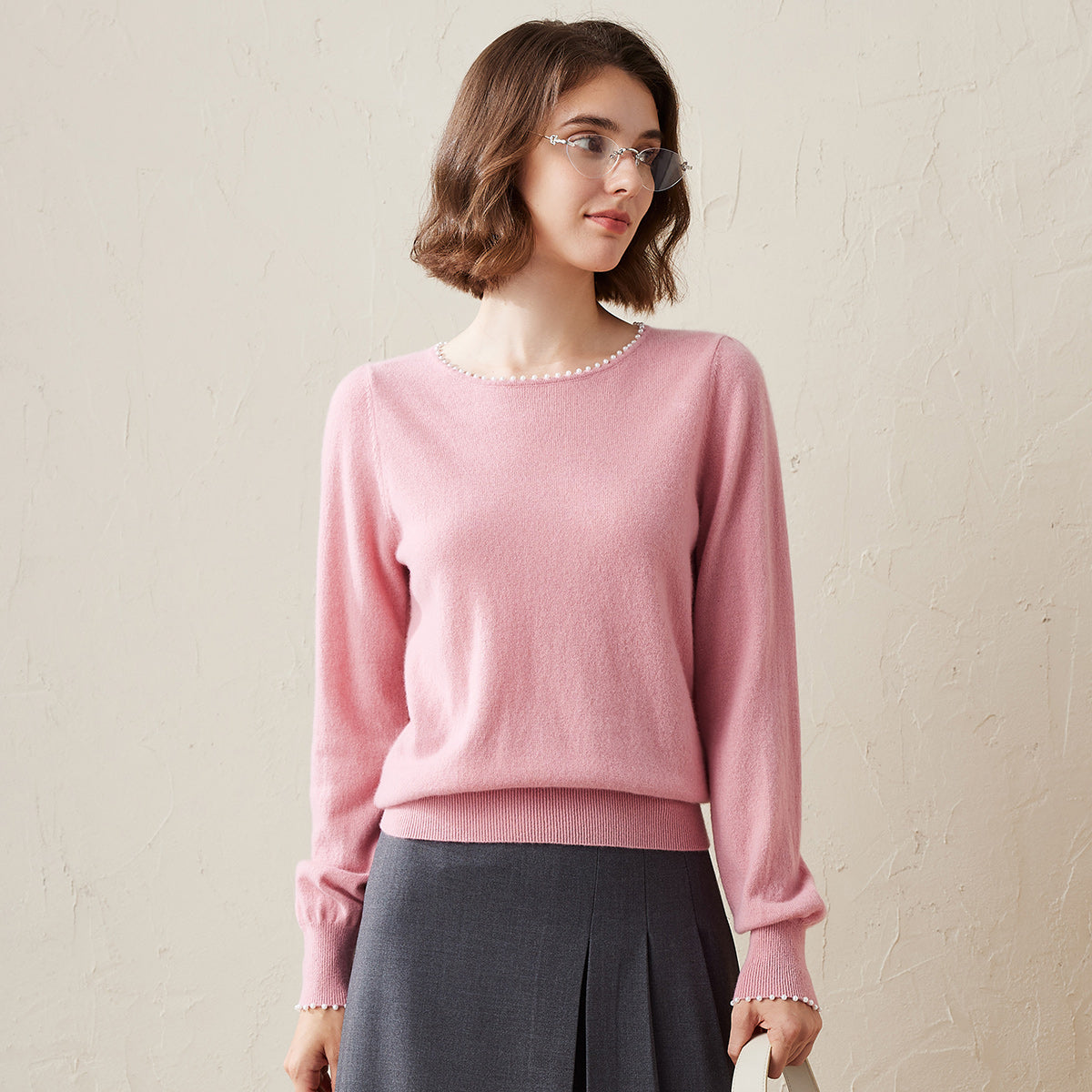 100% Cashmere Elegant Pearl-Trimmed Knit Sweater