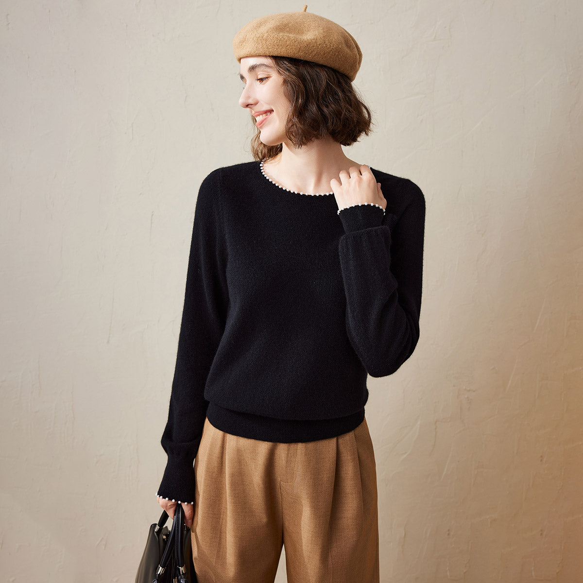 100% Cashmere Elegant Pearl-Trimmed Knit Sweater