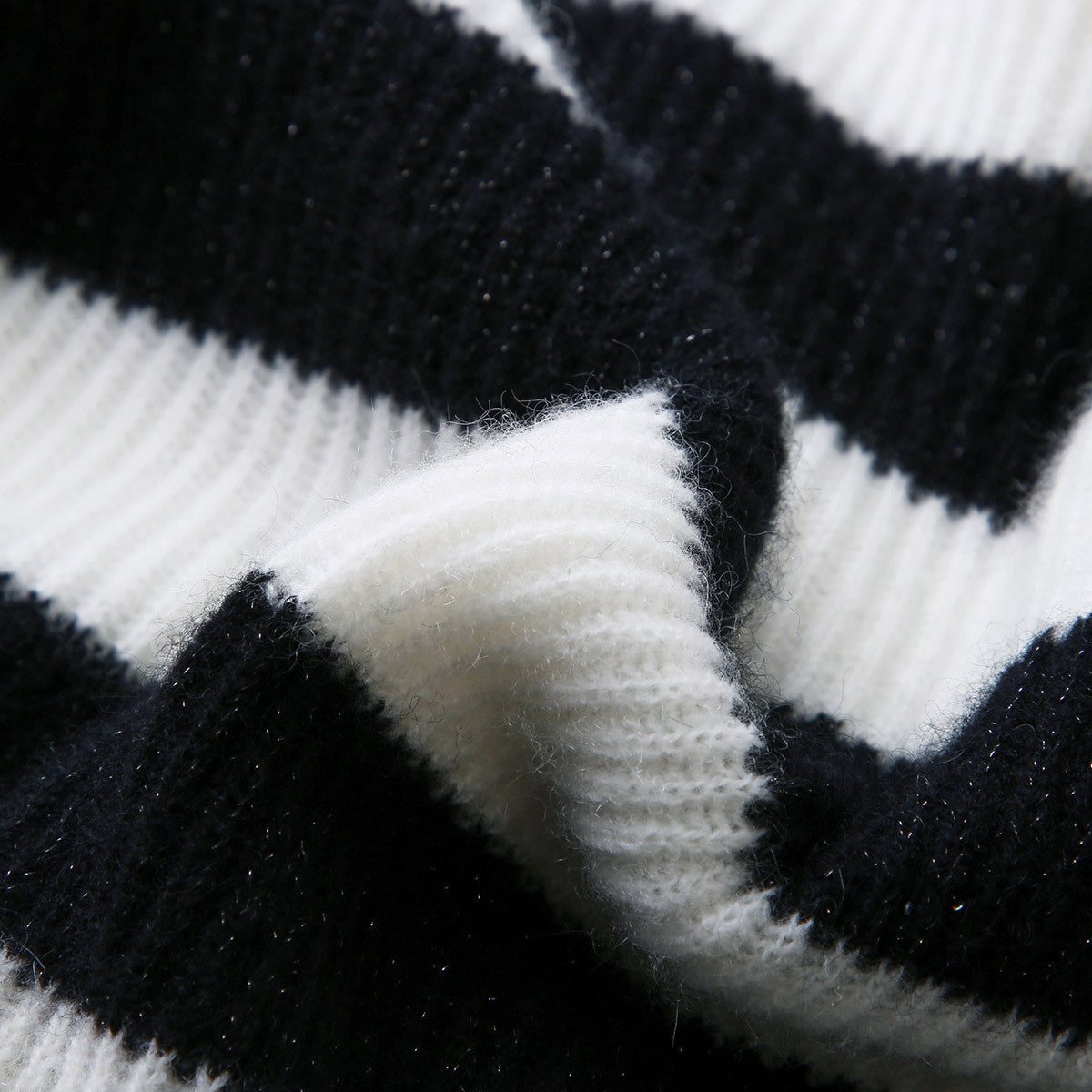 100% Cashmere Classic Womens Striped Sweater