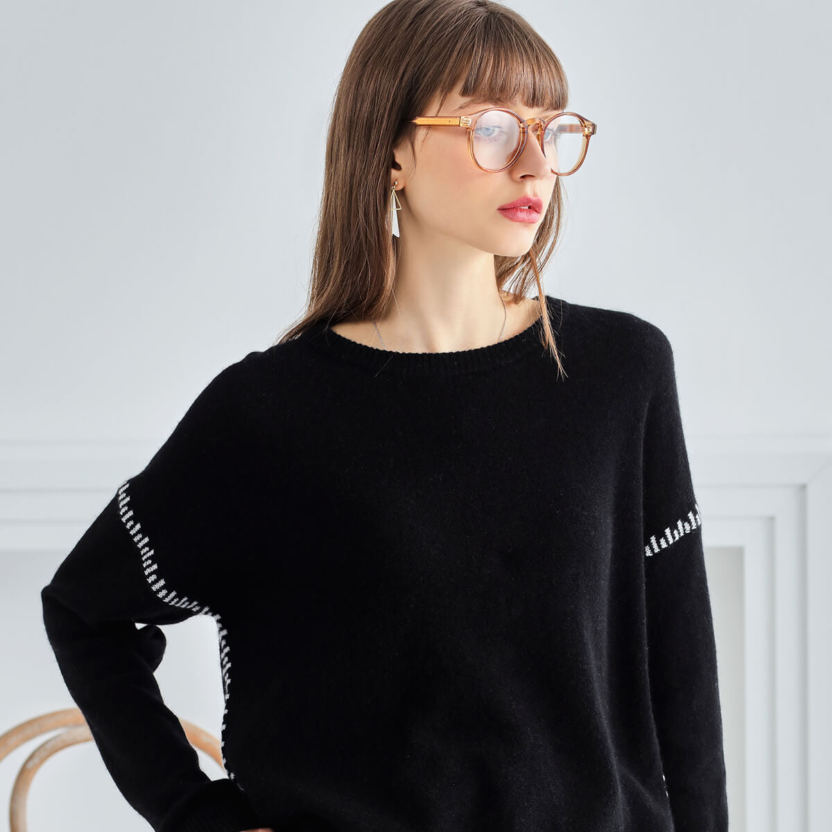 100% Cashmere Knit Sweater with Minimalist Stitch Detailing