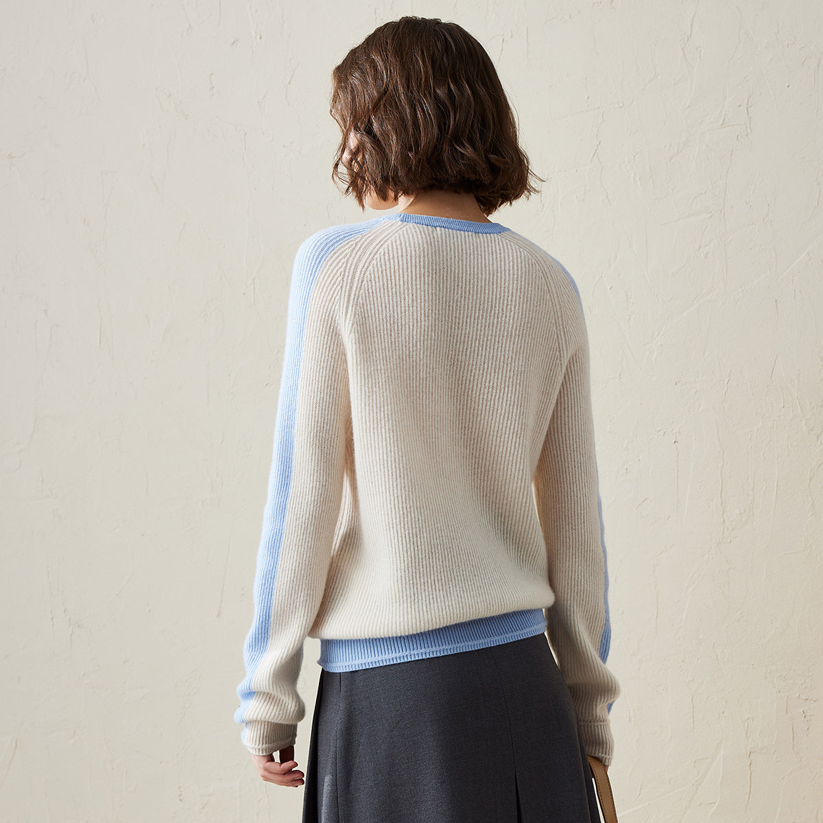 100% Cashmere Color Block Raglan Sleeve Knit Sweater