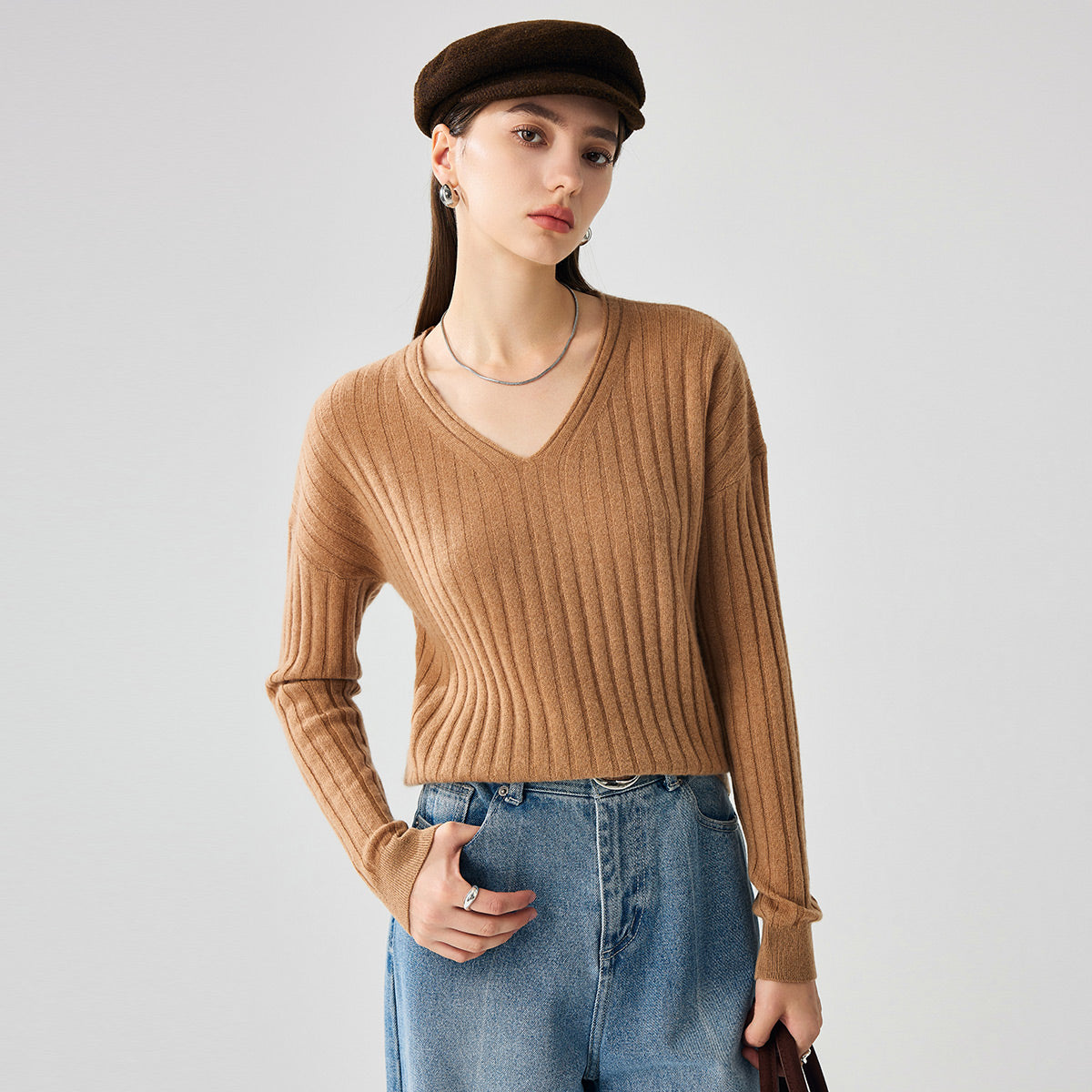 100% Cashmere Womens Cozy Ribbed V-Neck Sweater