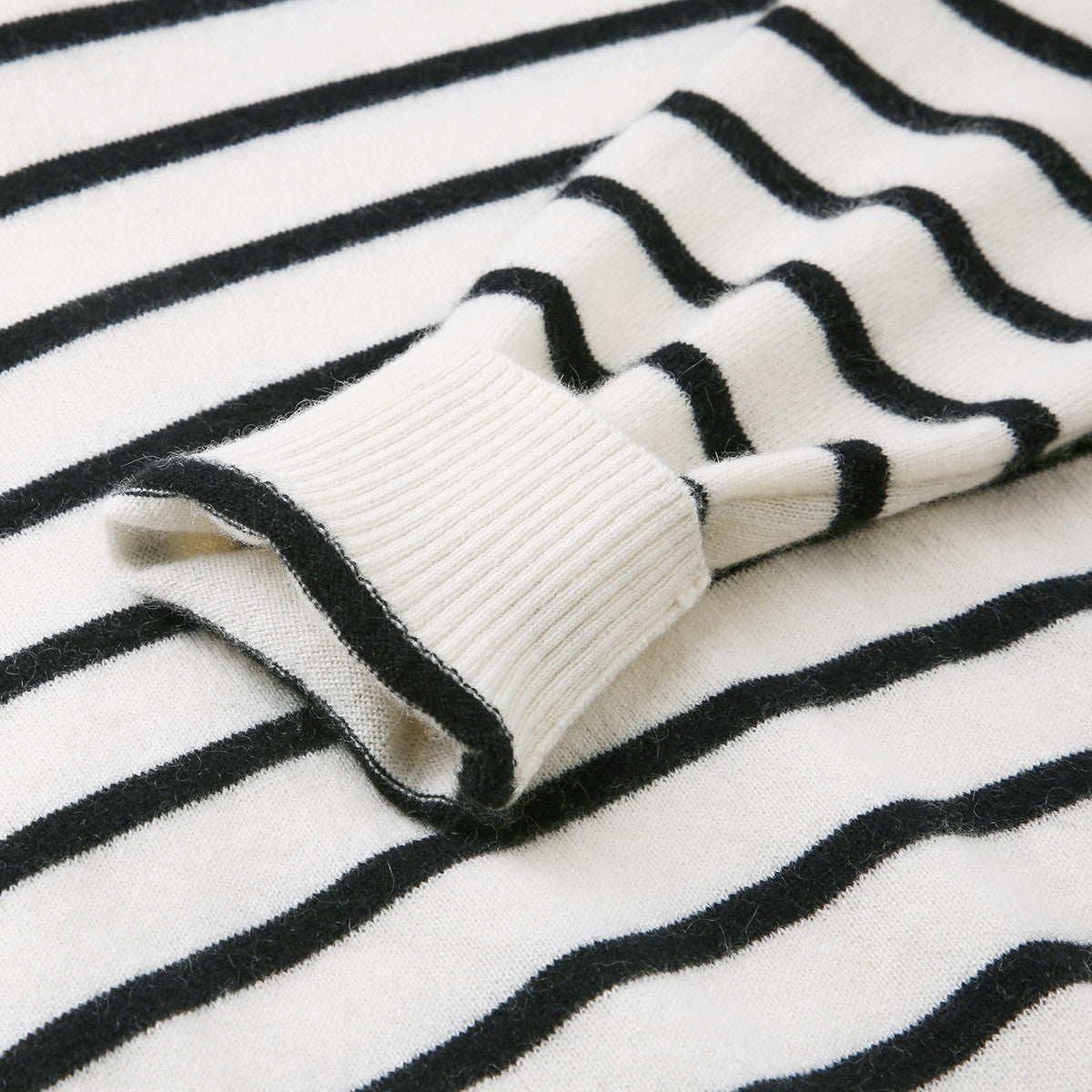 100% Cashmere Striped Zip Collar Knitted Sweater