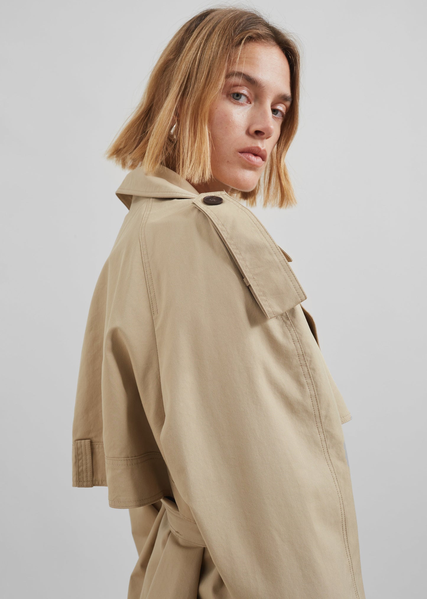 Arlington Short Trench - Beige