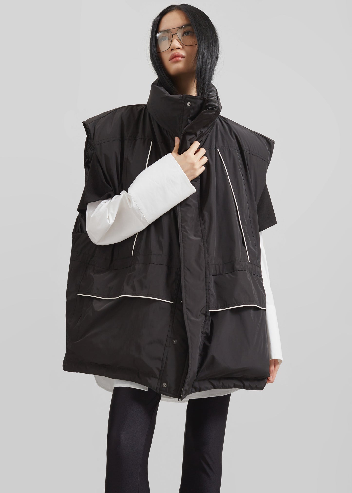 Calais Oversized Sleeveless Puffer Jacket - Black