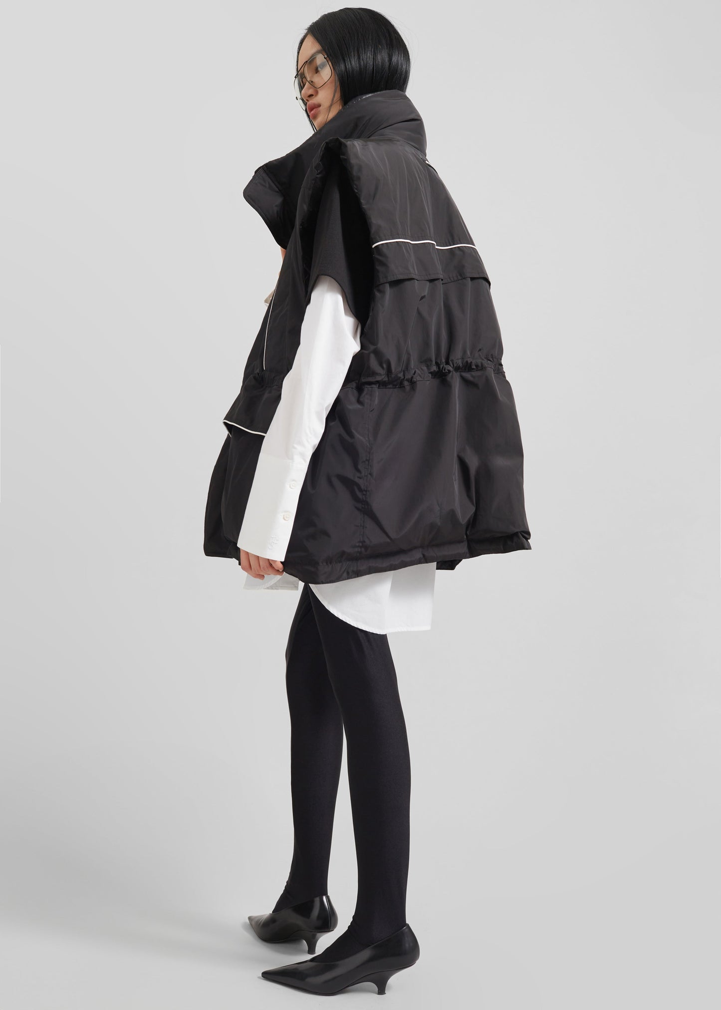 Calais Oversized Sleeveless Puffer Jacket - Black