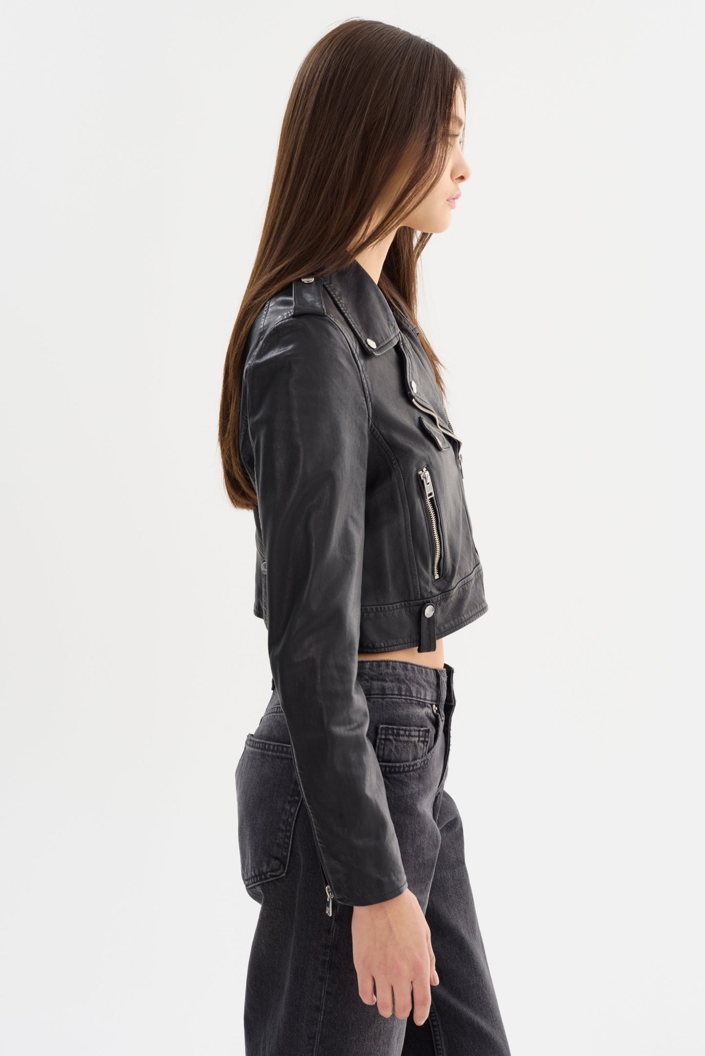 CIARA | Cropped Leather Biker Jacket