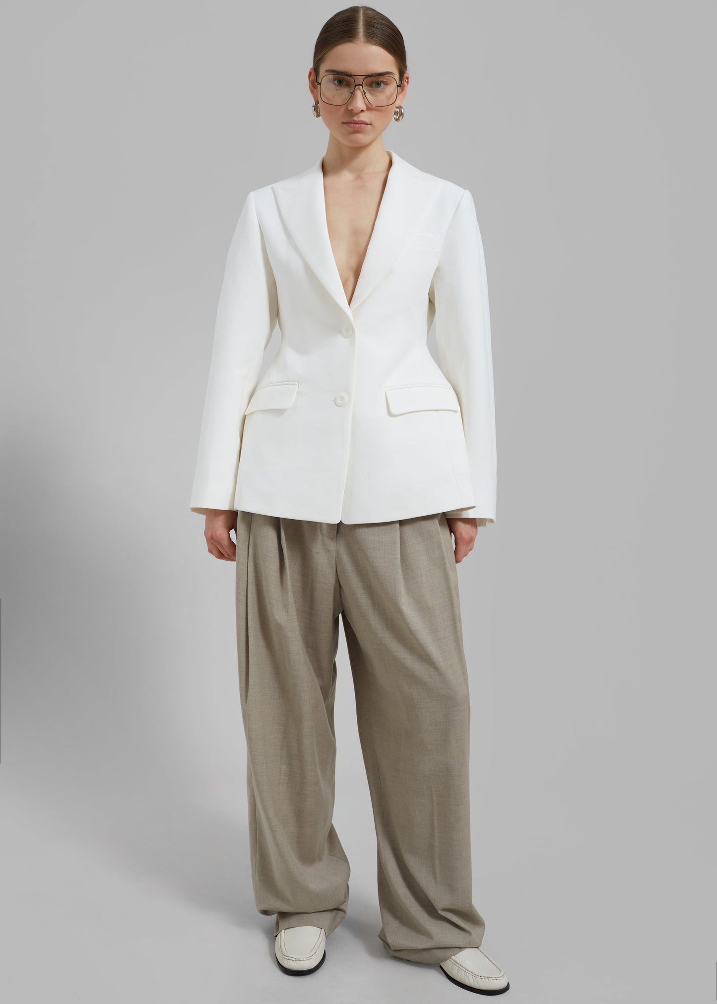 Colette Hourglass Blazer - White