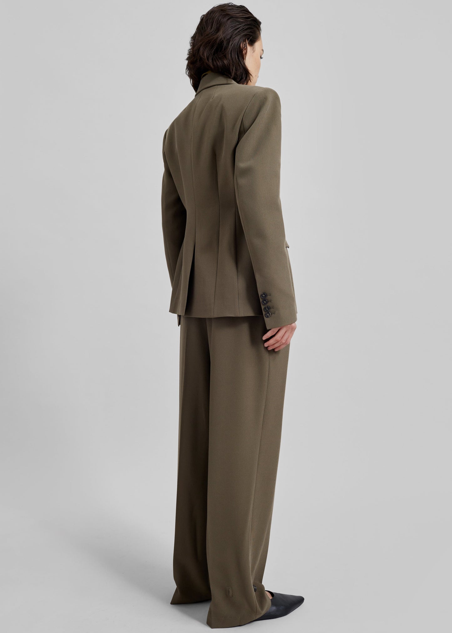 Dina Pleated Trousers - Khaki