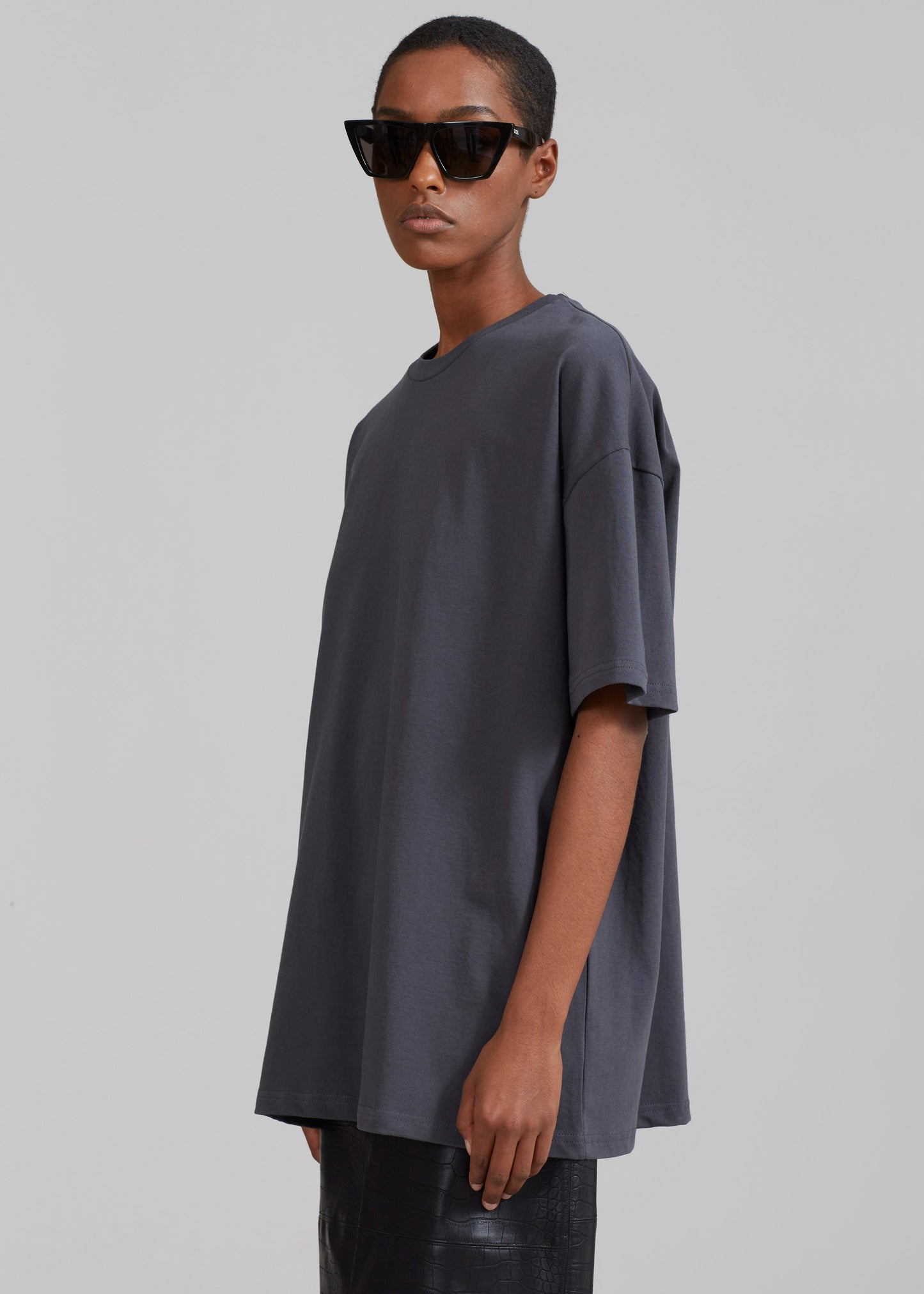 Faro Boxy Tee - Charcoal