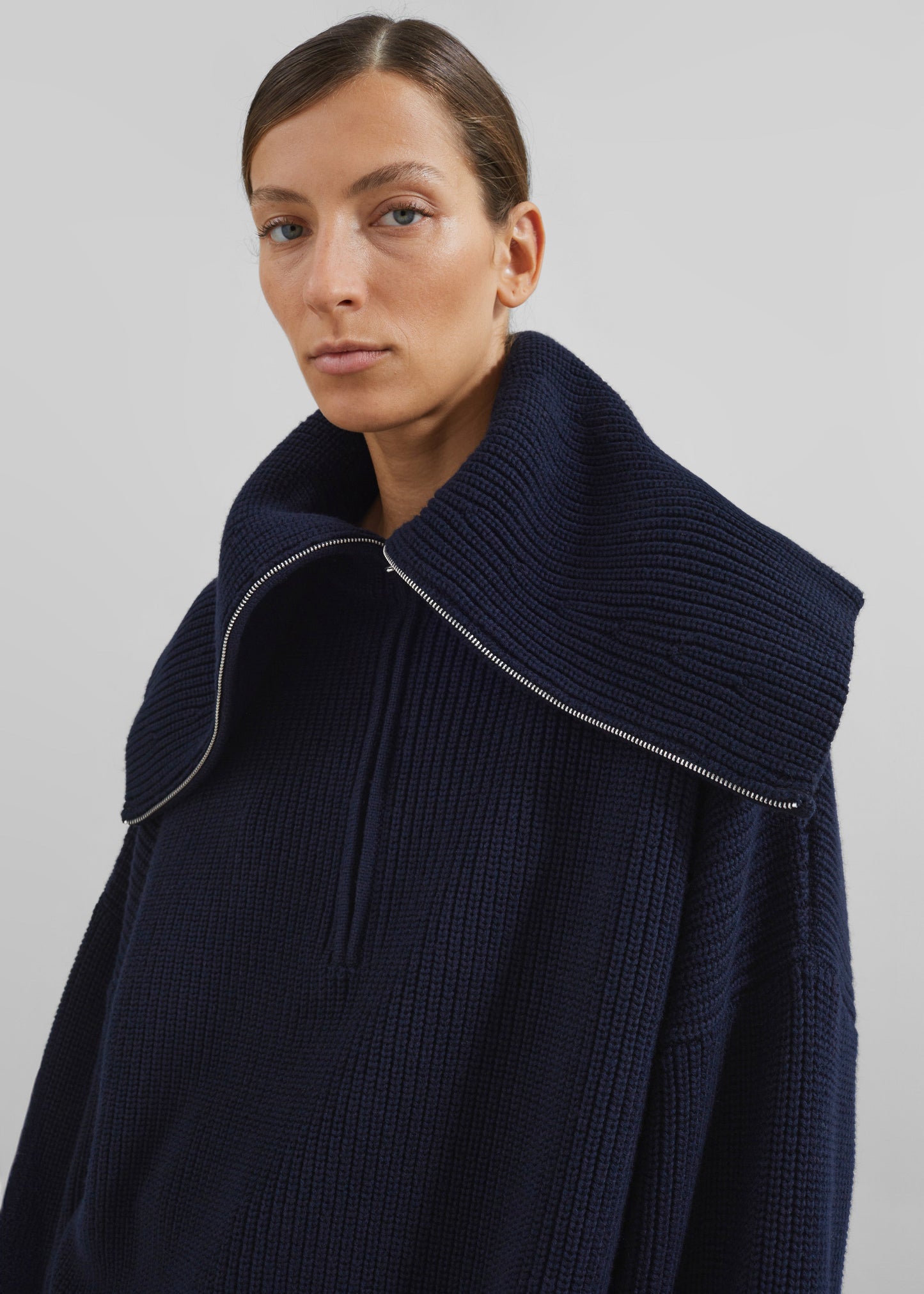 Hazel Oversized Wool Jumper - Dark Navy