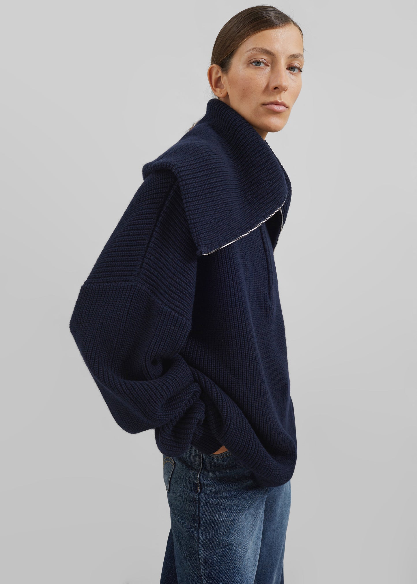 Hazel Oversized Wool Jumper - Dark Navy