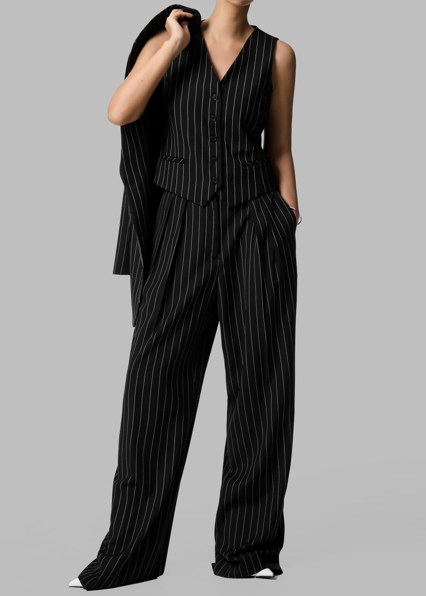 Holland Pleated Trousers - Black/White Pinstripe