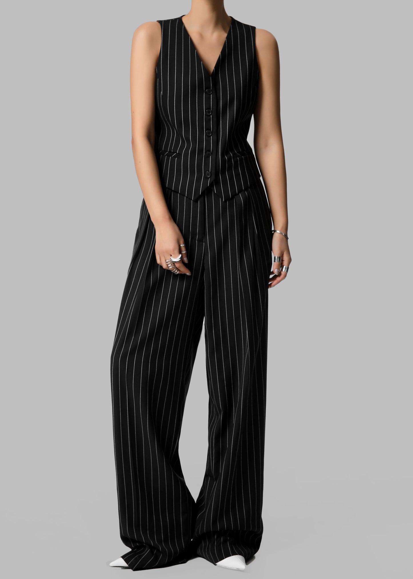 Holland Pleated Trousers - Black/White Pinstripe