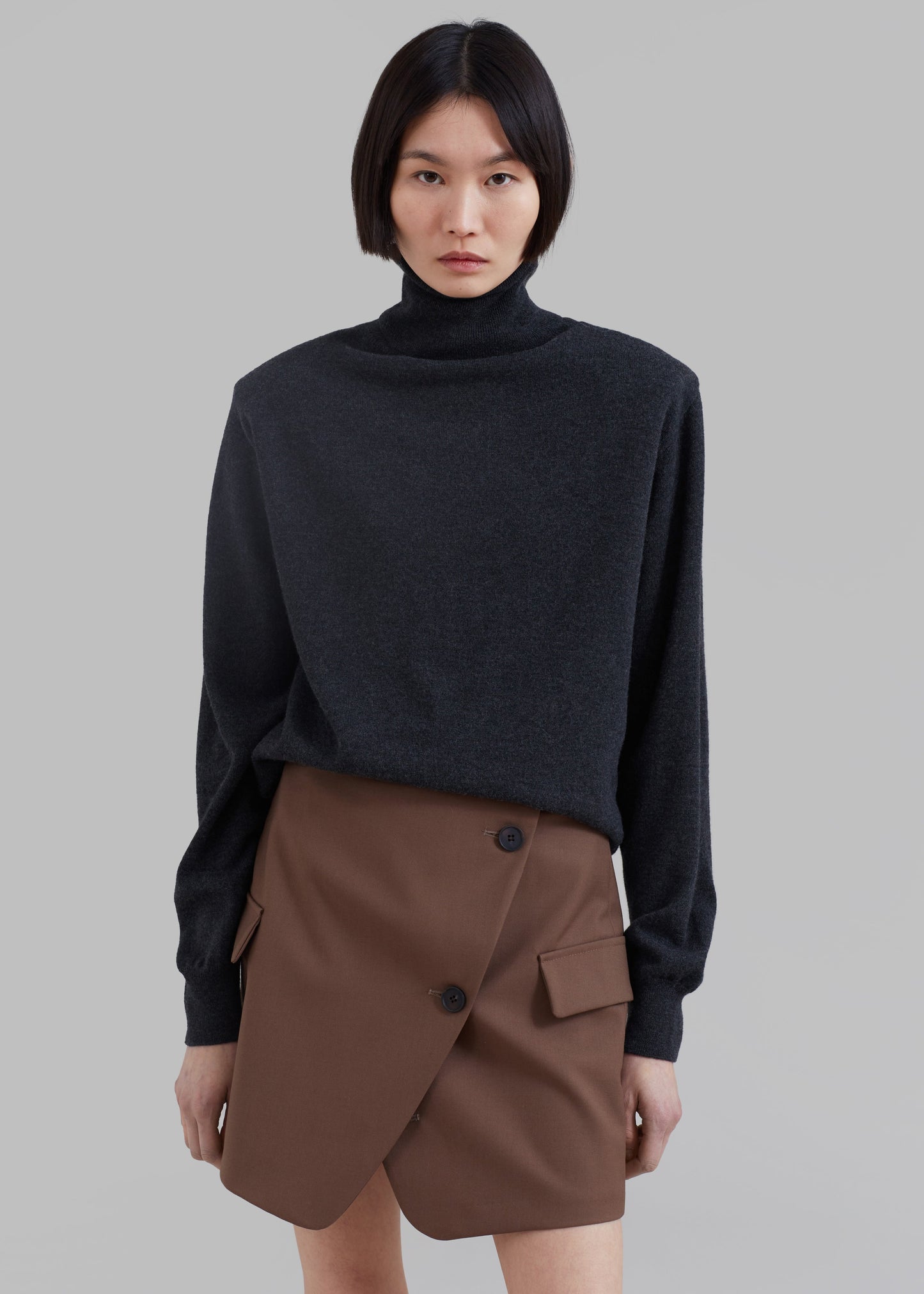 Ines Thin Padded Turtleneck - Charcoal