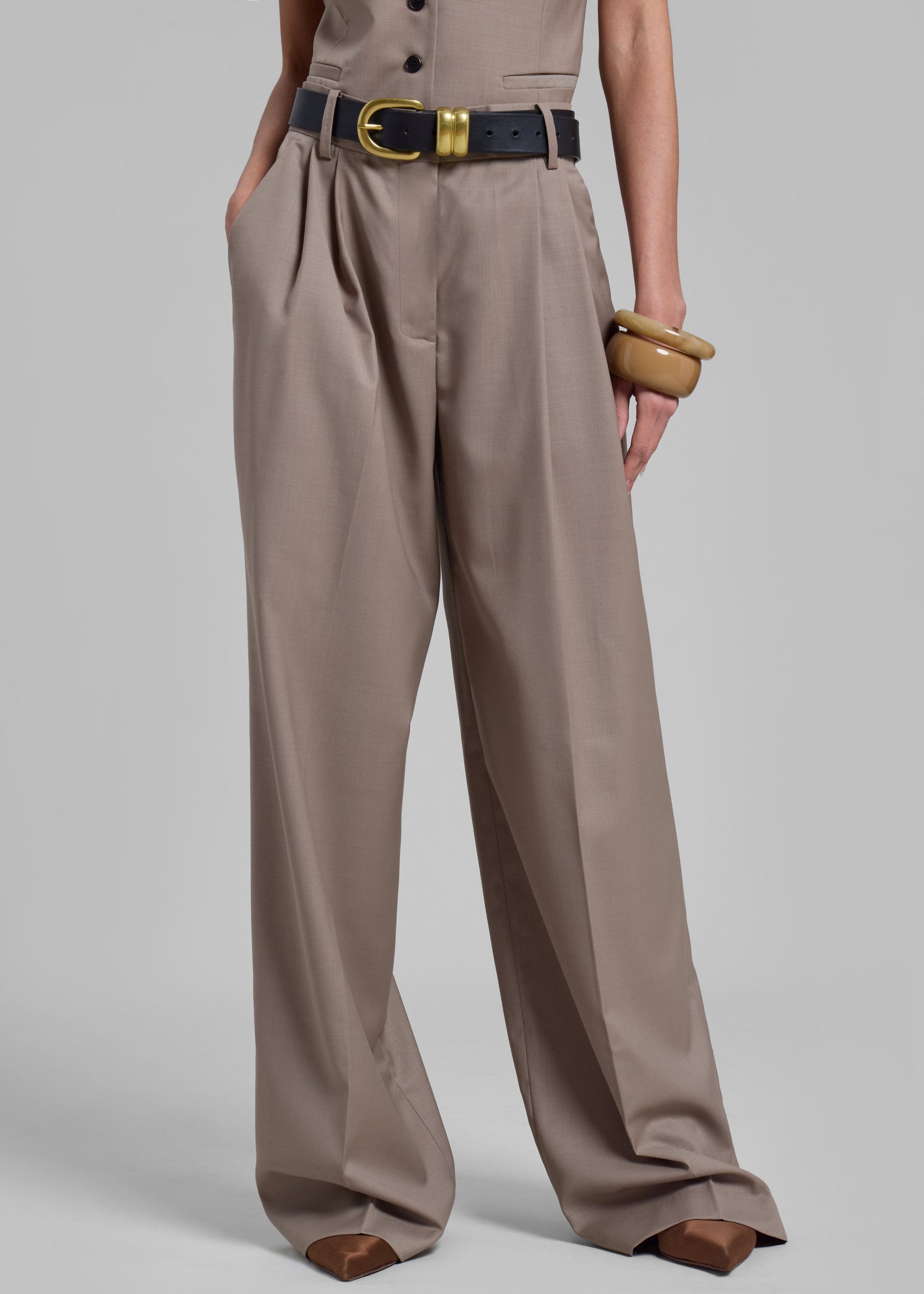 Jorae Pleated Trousers - Taupe