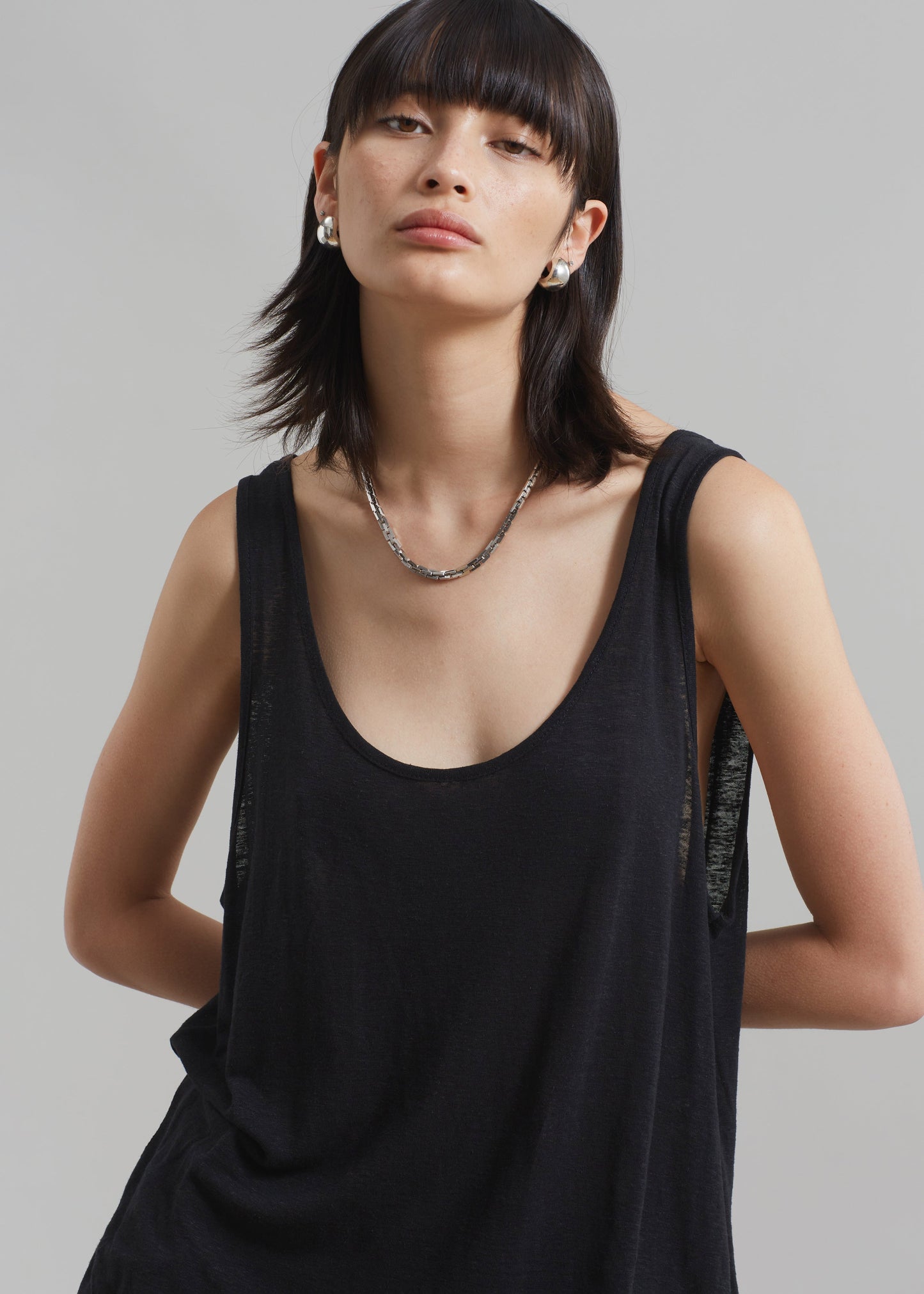 Josie Scoop Neck Tank Top - Black