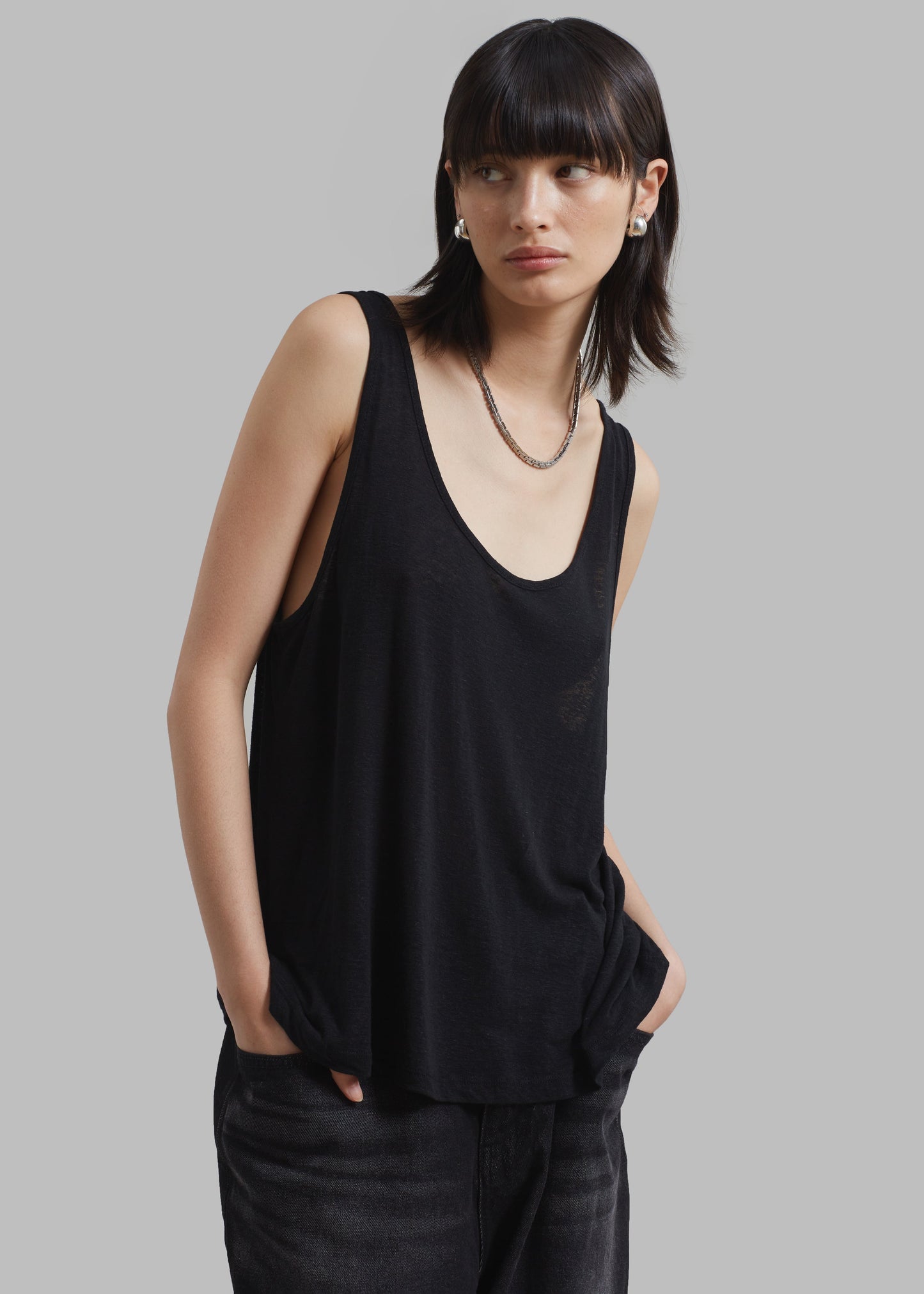 Josie Scoop Neck Tank Top - Black