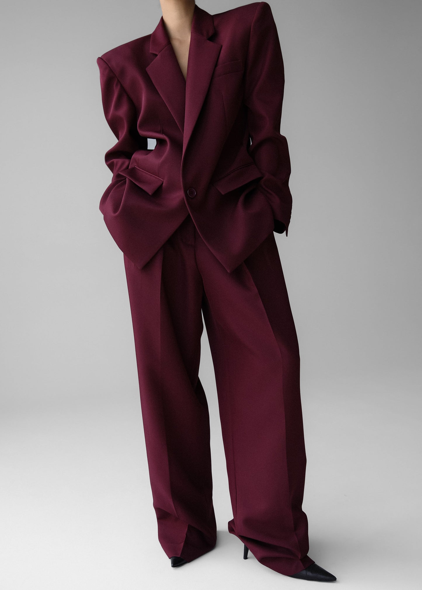 Tansy Pleated Trousers - Burgundy