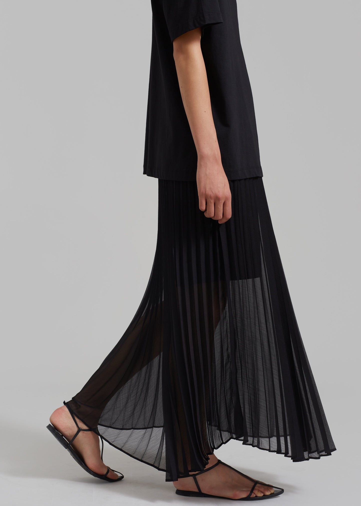 Kaya Pleated Maxi Skirt - Black