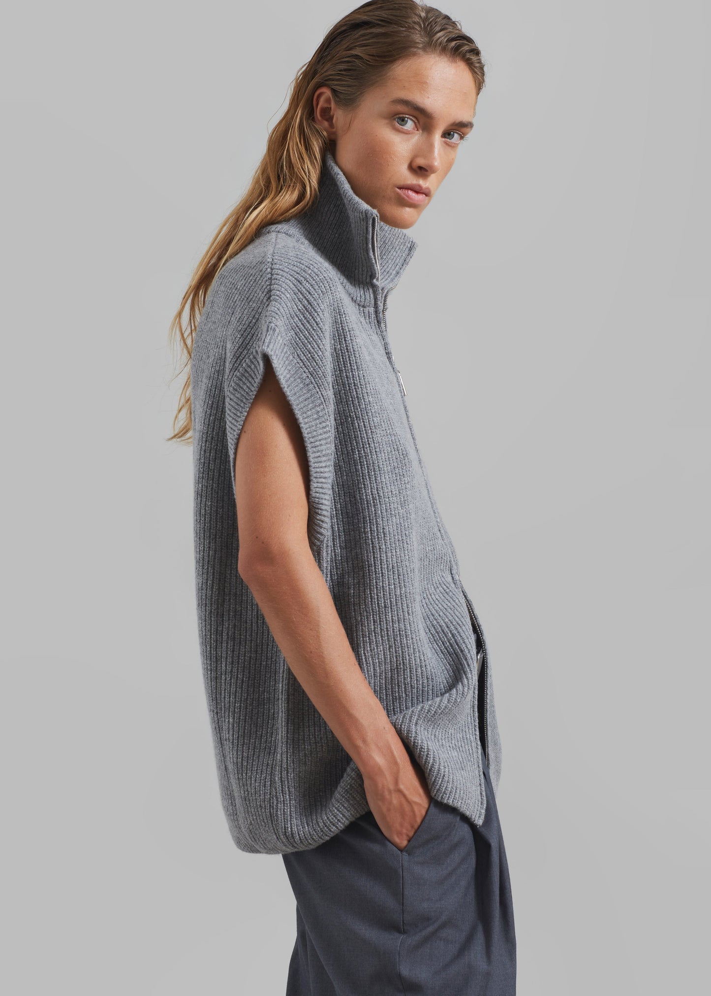 Kellan Wool Blend Sleeveless Zip Turtleneck - Grey