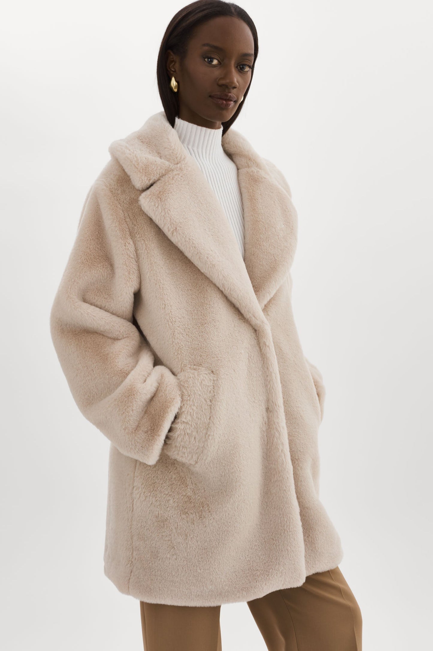 LINNEA | Faux Fur Coat