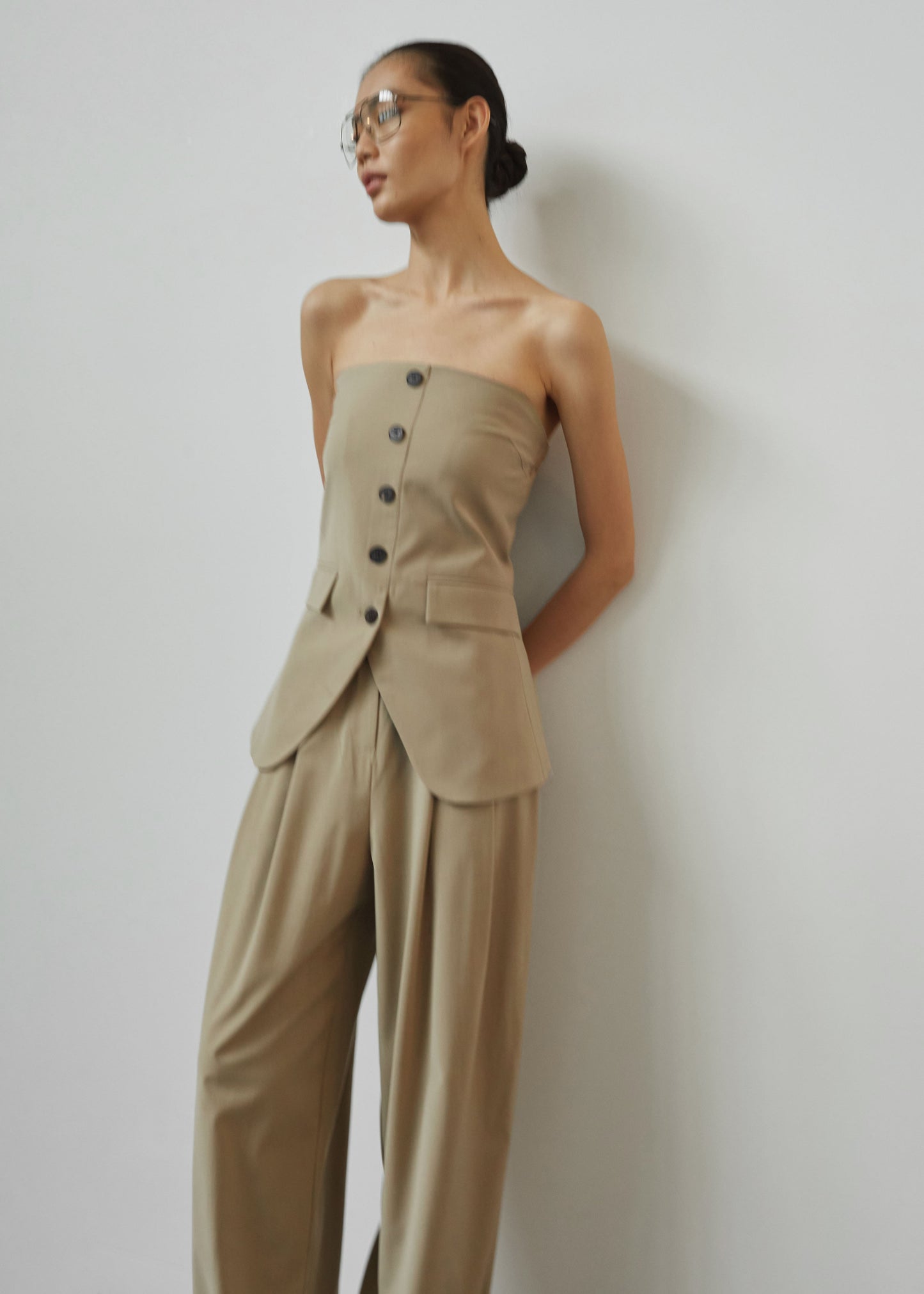 Livvy Pleated Trousers - Beige