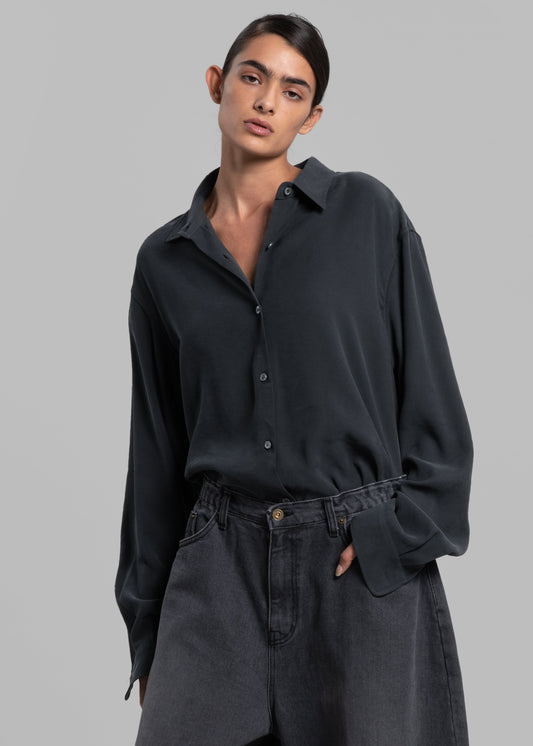 Lotta Fluid Shirt - Charcoal