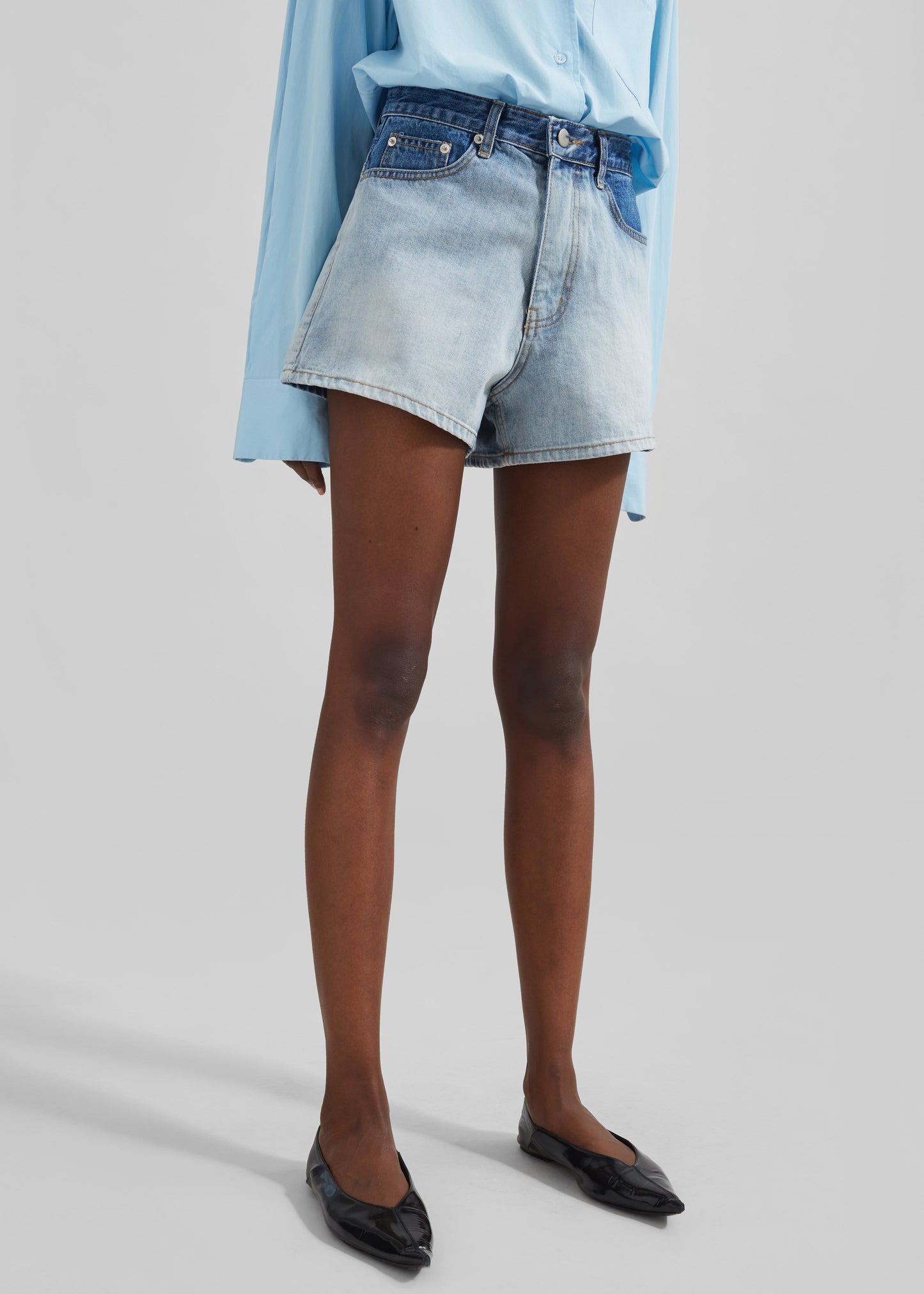 Melina Denim Shorts - Light Wash