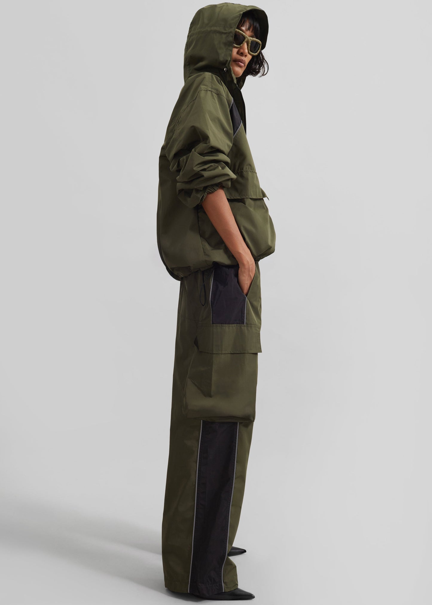 Navan Cargo Pants - Khaki