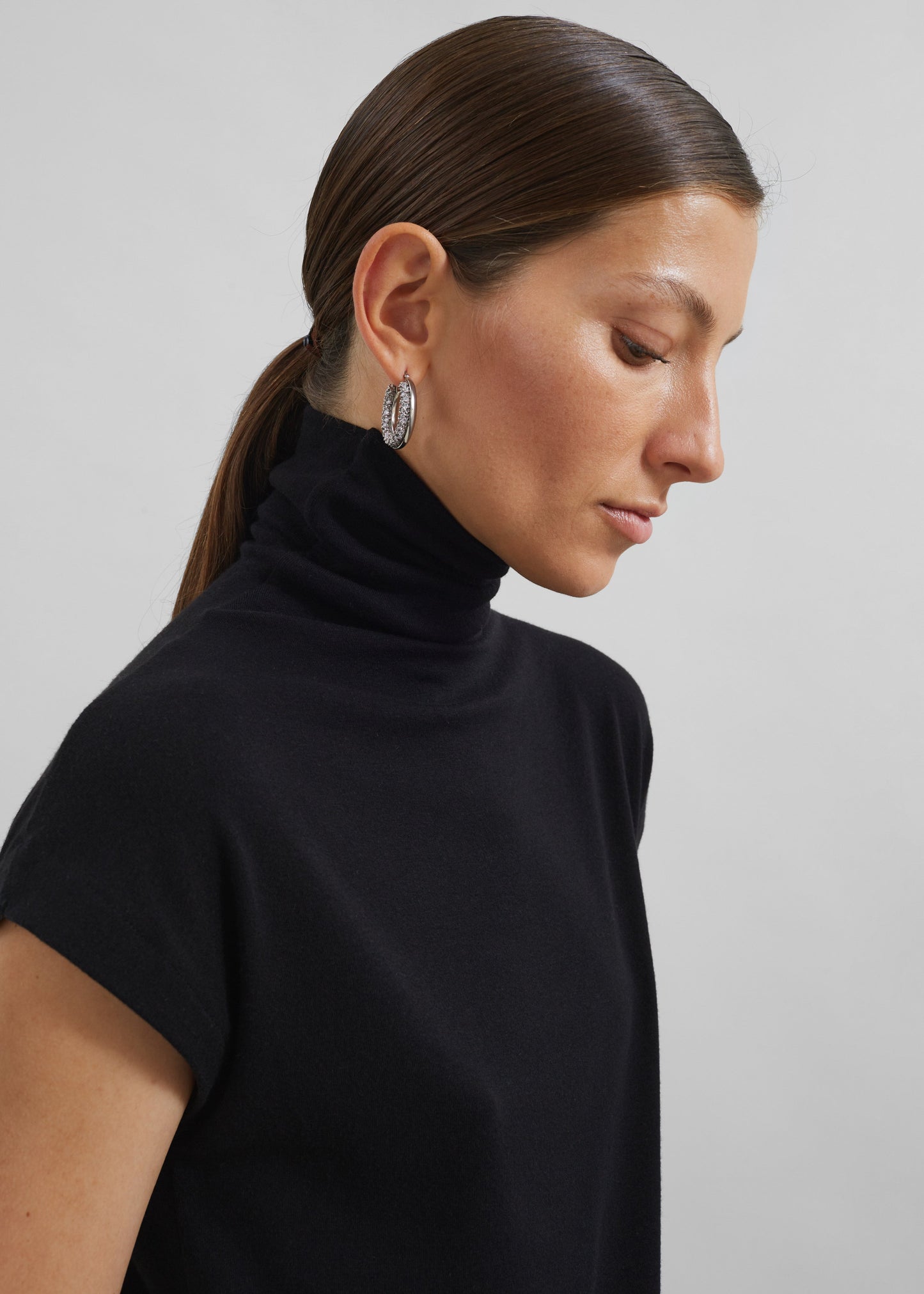 Nile Turtleneck Top - Black