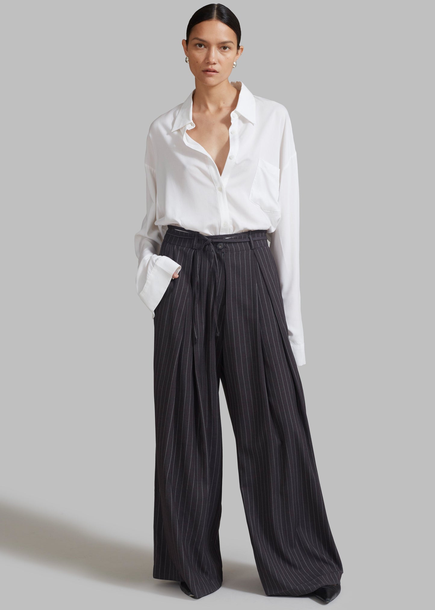 Noor Wide Pants - Grey Pinstripe