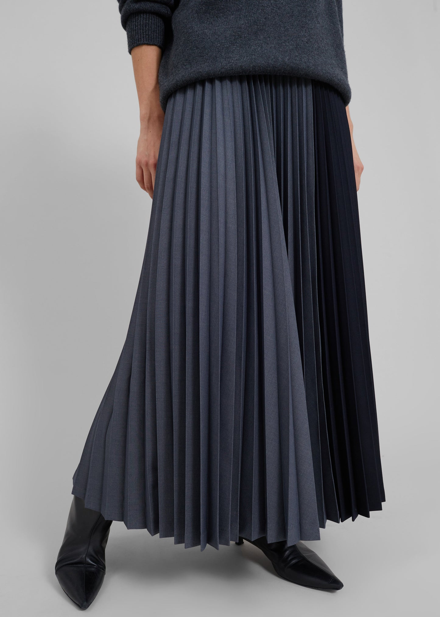 Orem Pleated Skirt - Charcoal