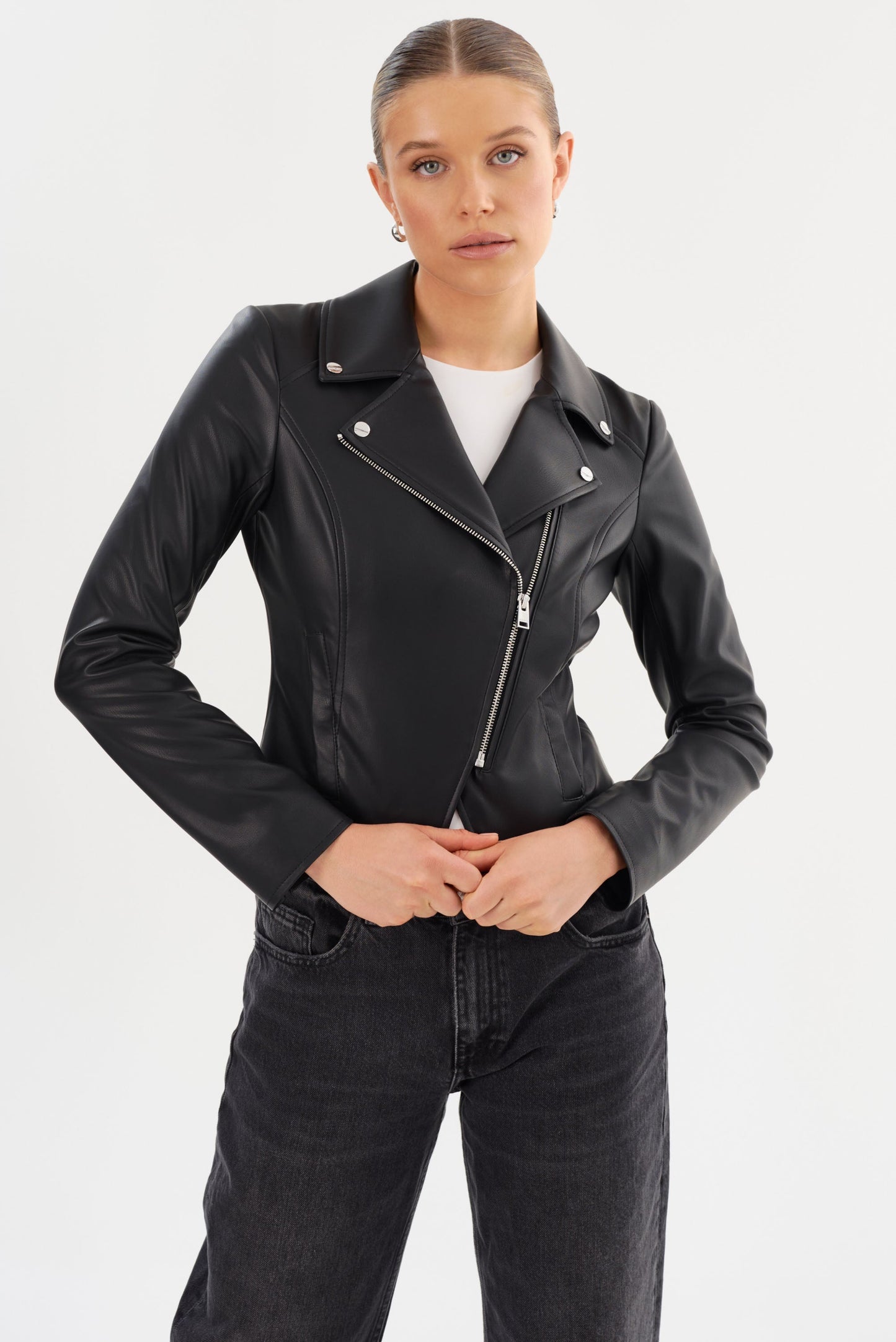 PASCALE | Fitted Faux Leather Jacket