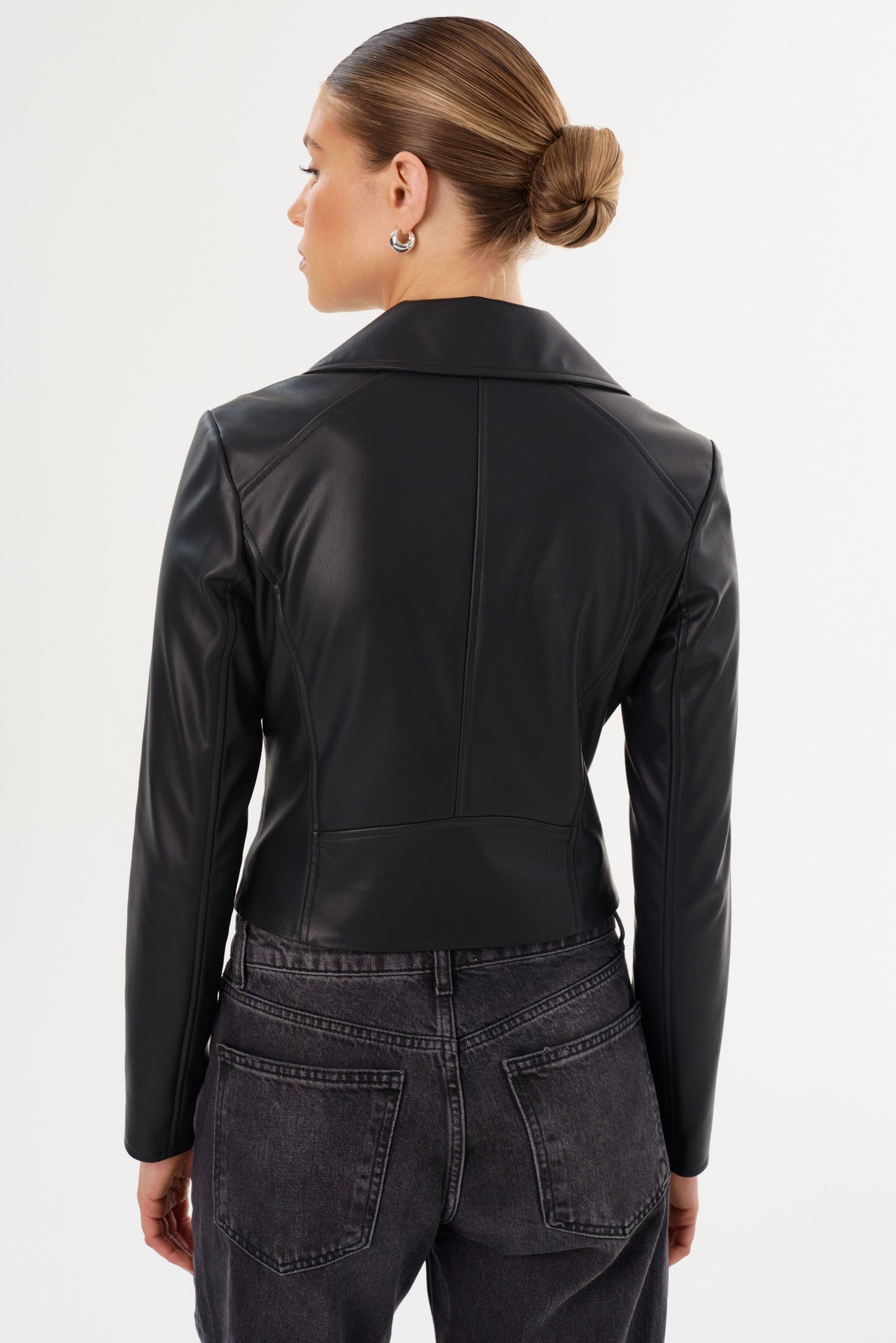 PASCALE | Fitted Faux Leather Jacket