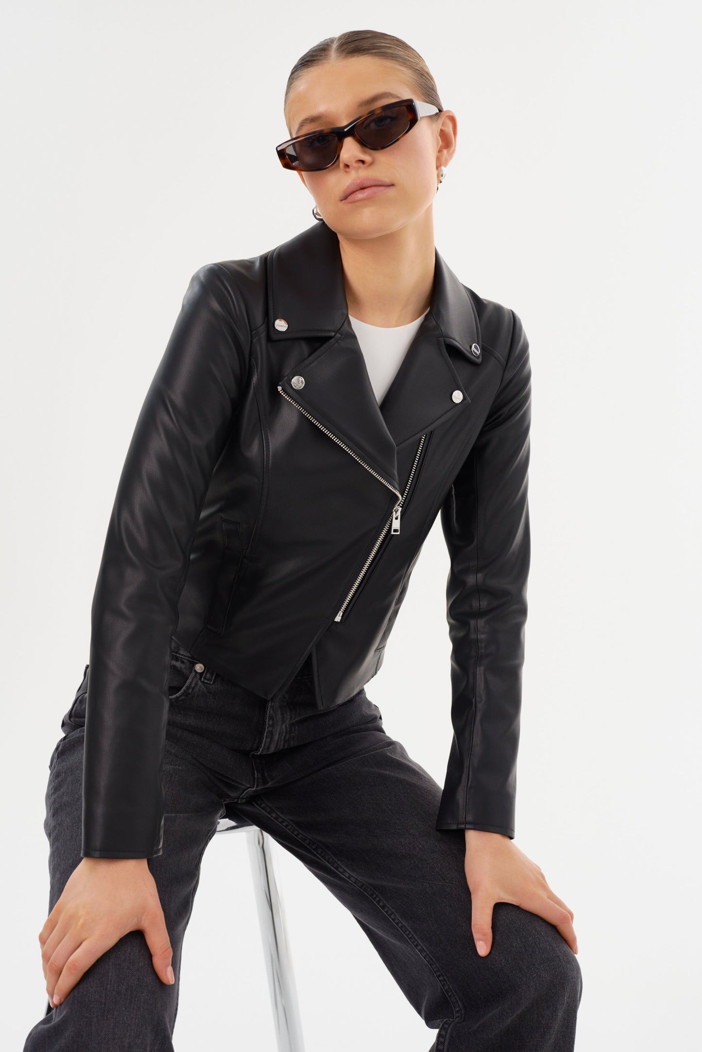 PASCALE | Fitted Faux Leather Jacket