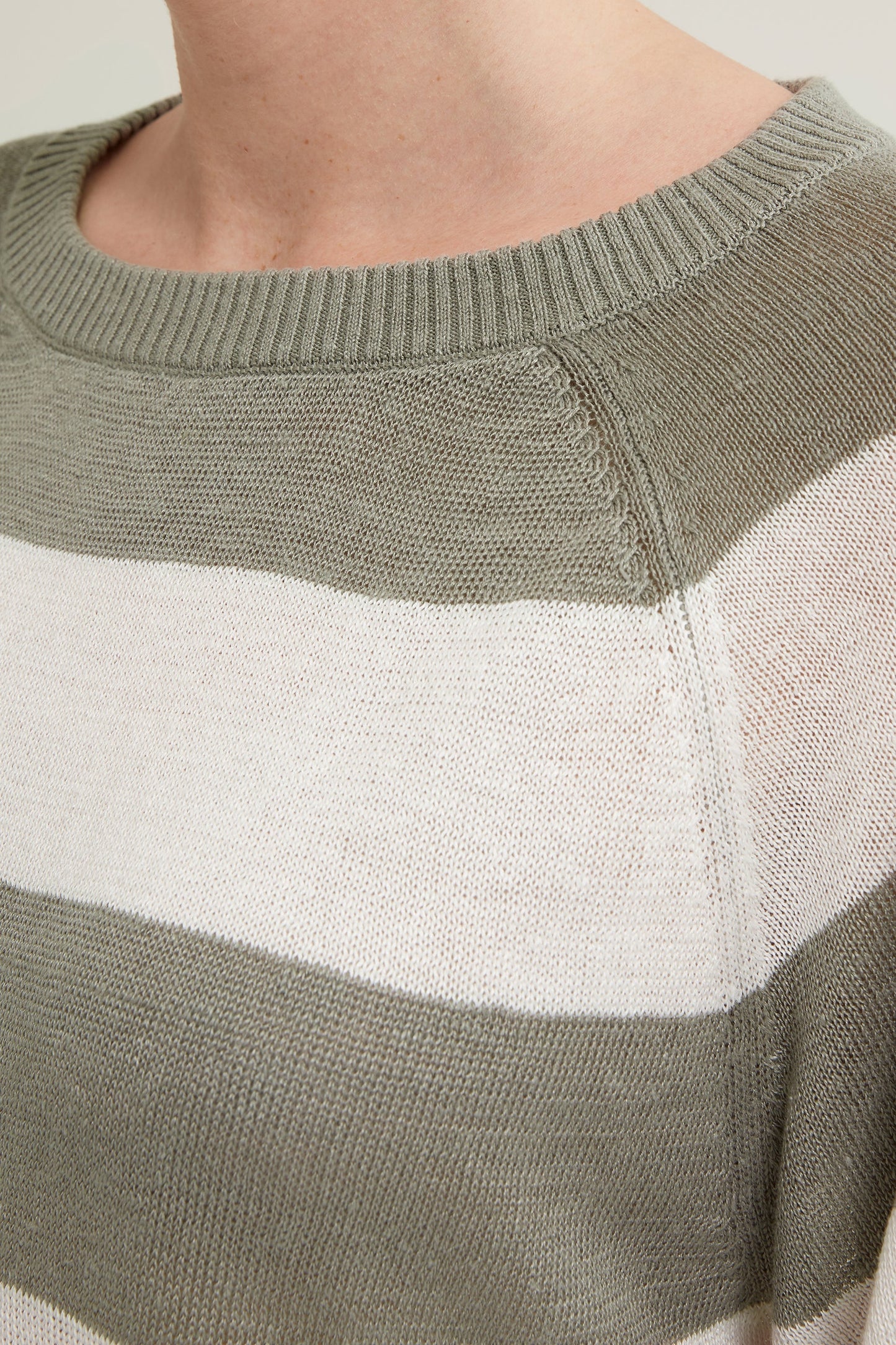 Peytona Linen Top