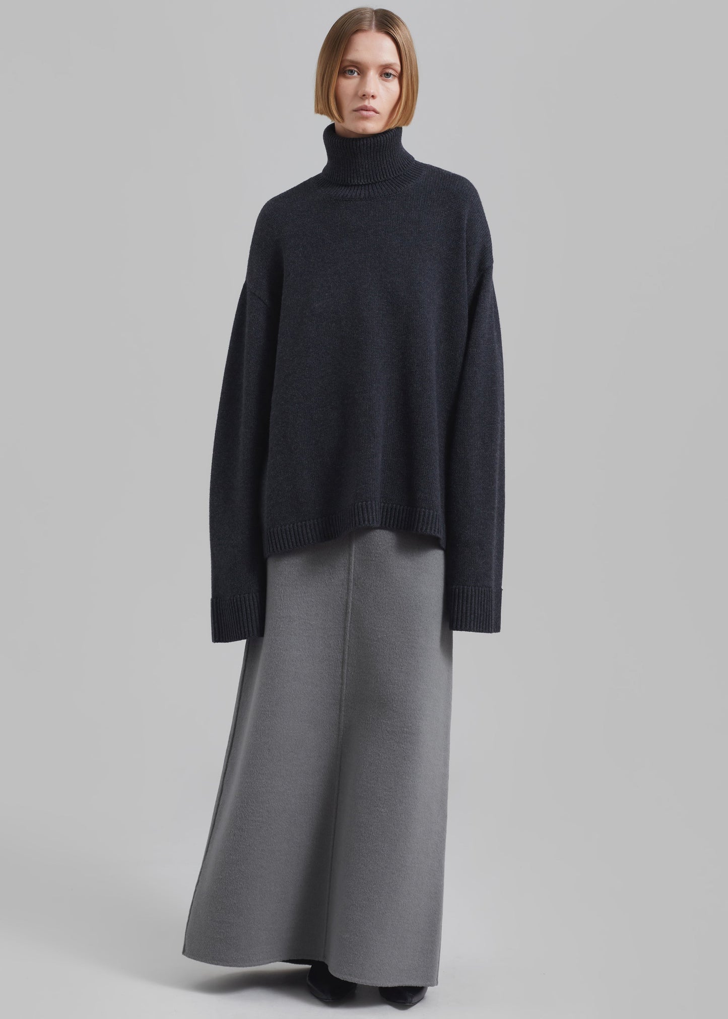 Rhea Trapeze Turtleneck - Charcoal