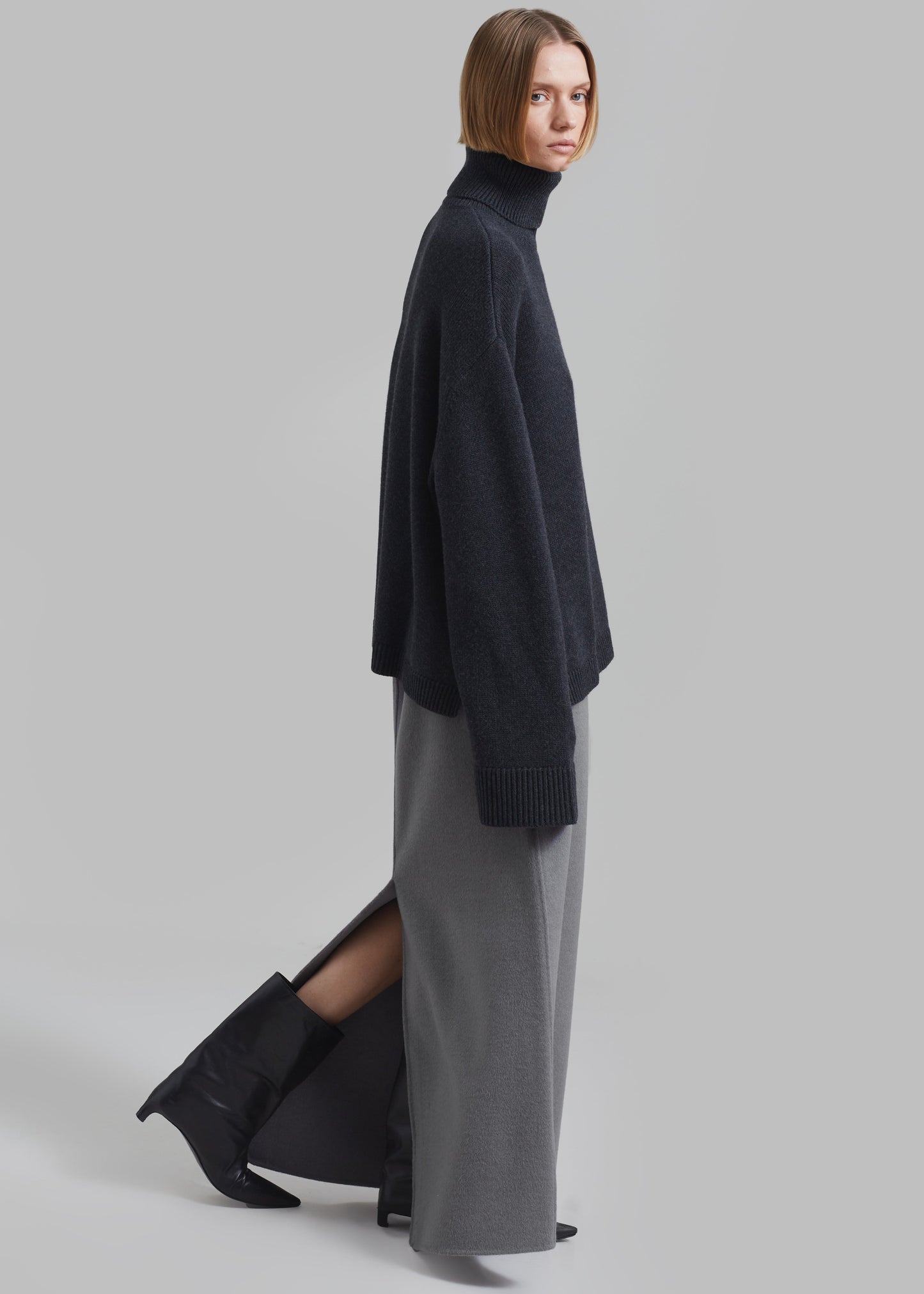 Rhea Trapeze Turtleneck - Charcoal