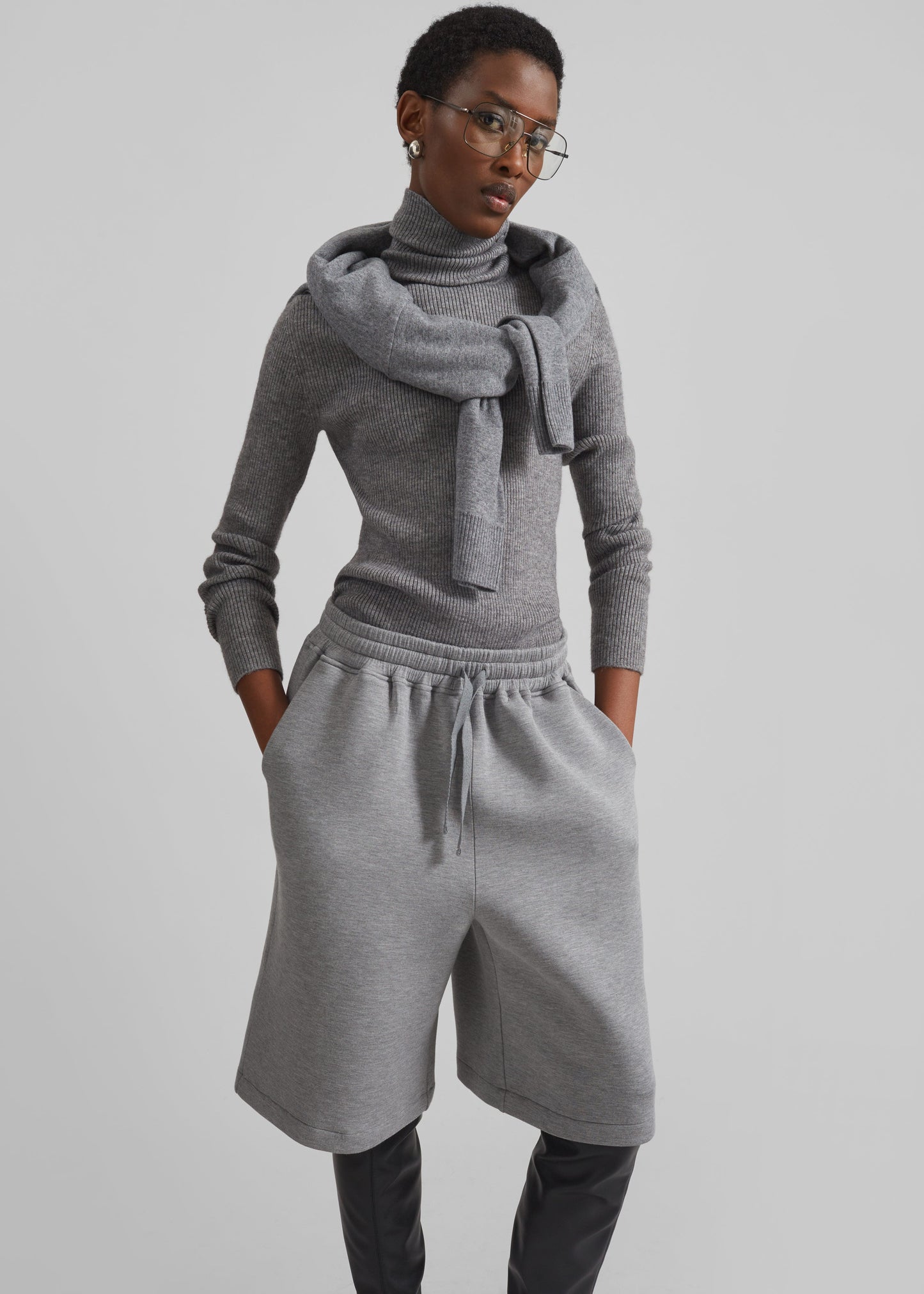 Rian Sweatshorts - Grey