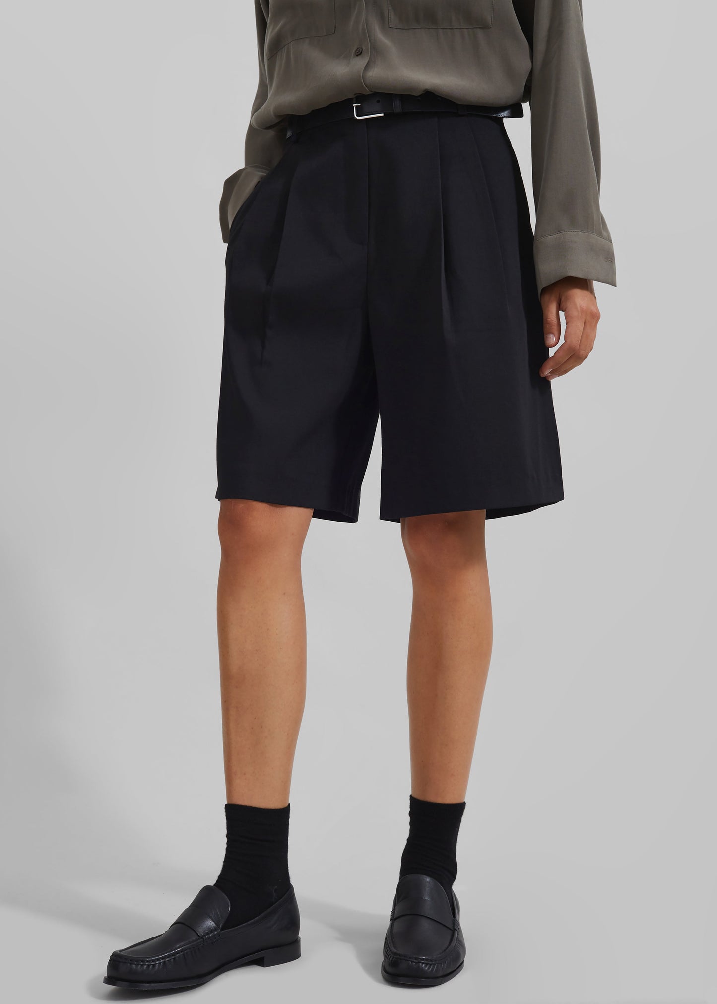 Sava Bermuda Shorts - Black