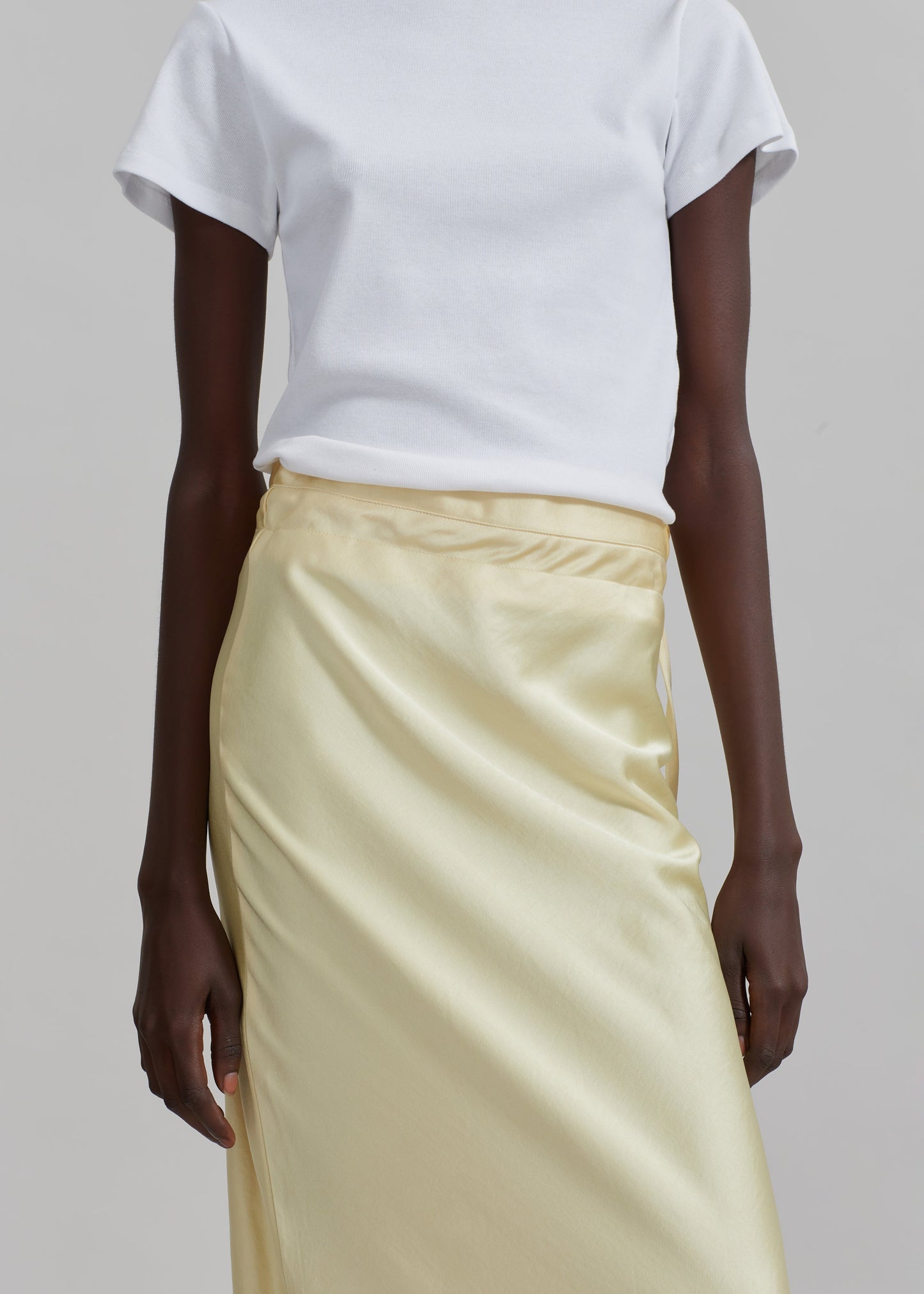 Siovhan Satin Skirt - Yellow