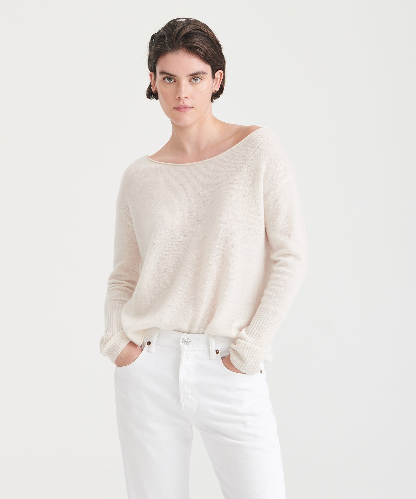 Lightweight Cashmere Boatneck Sweater