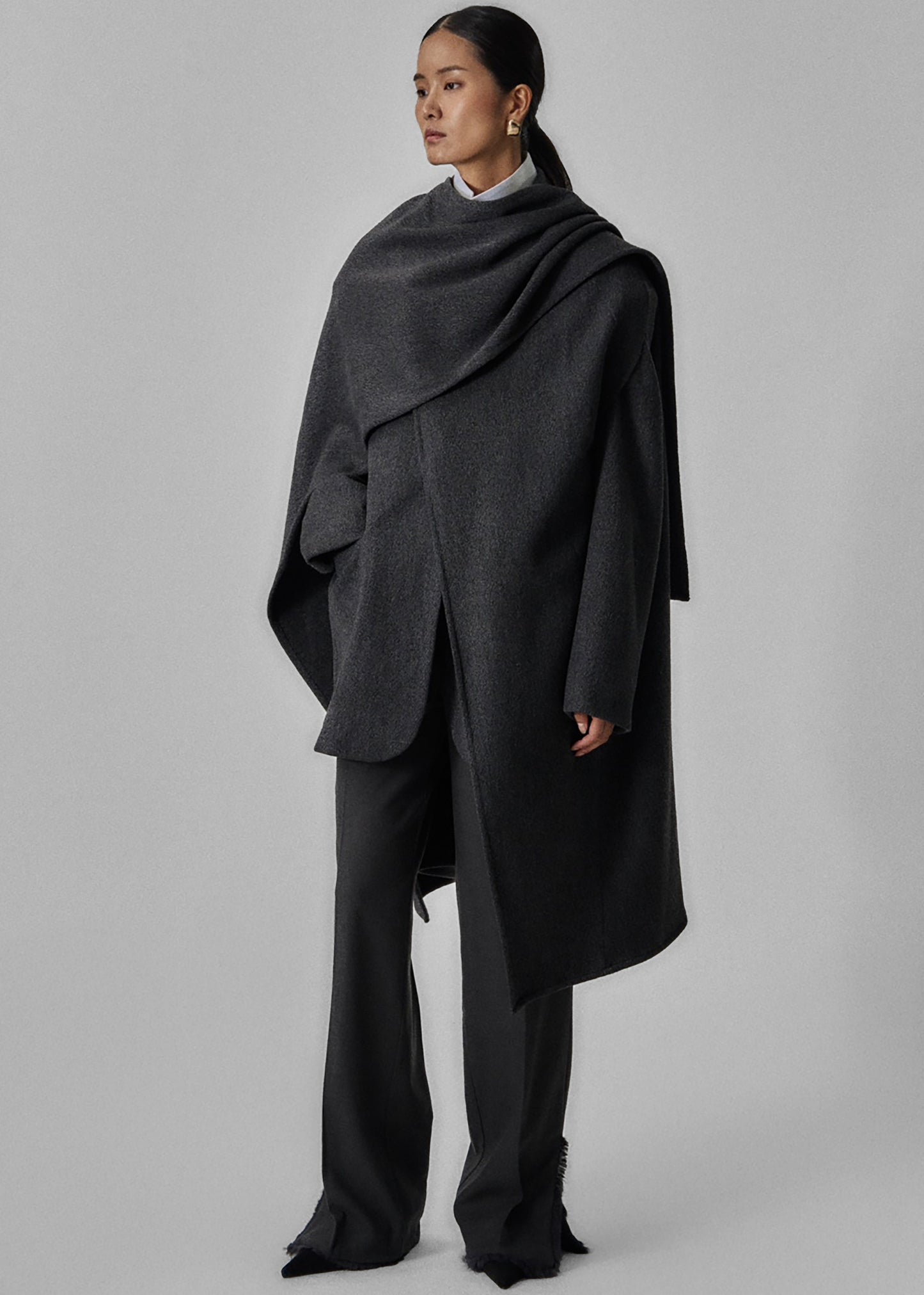 Whisella Cape - Charcoal