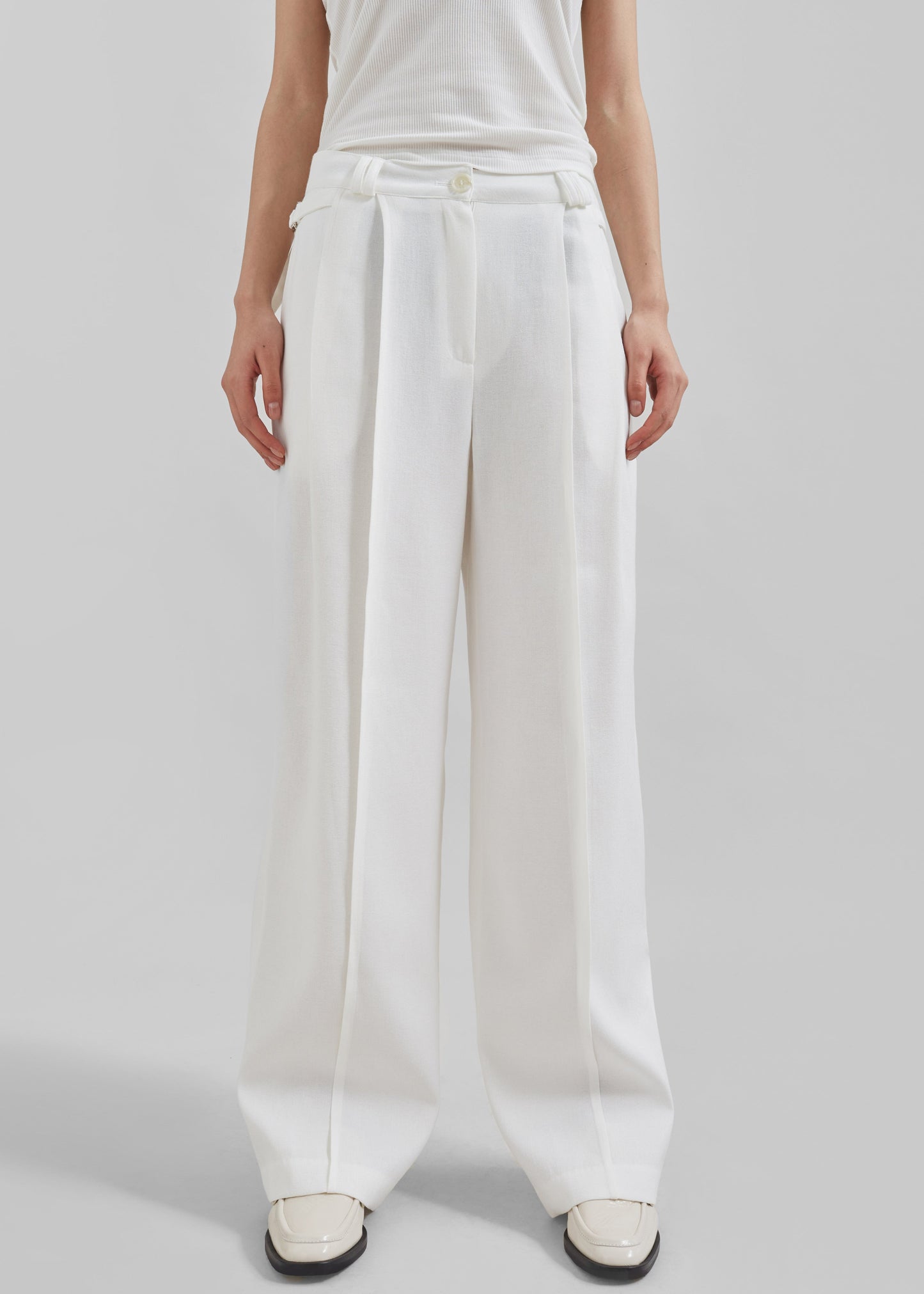 Xia Side Belt Trousers - White