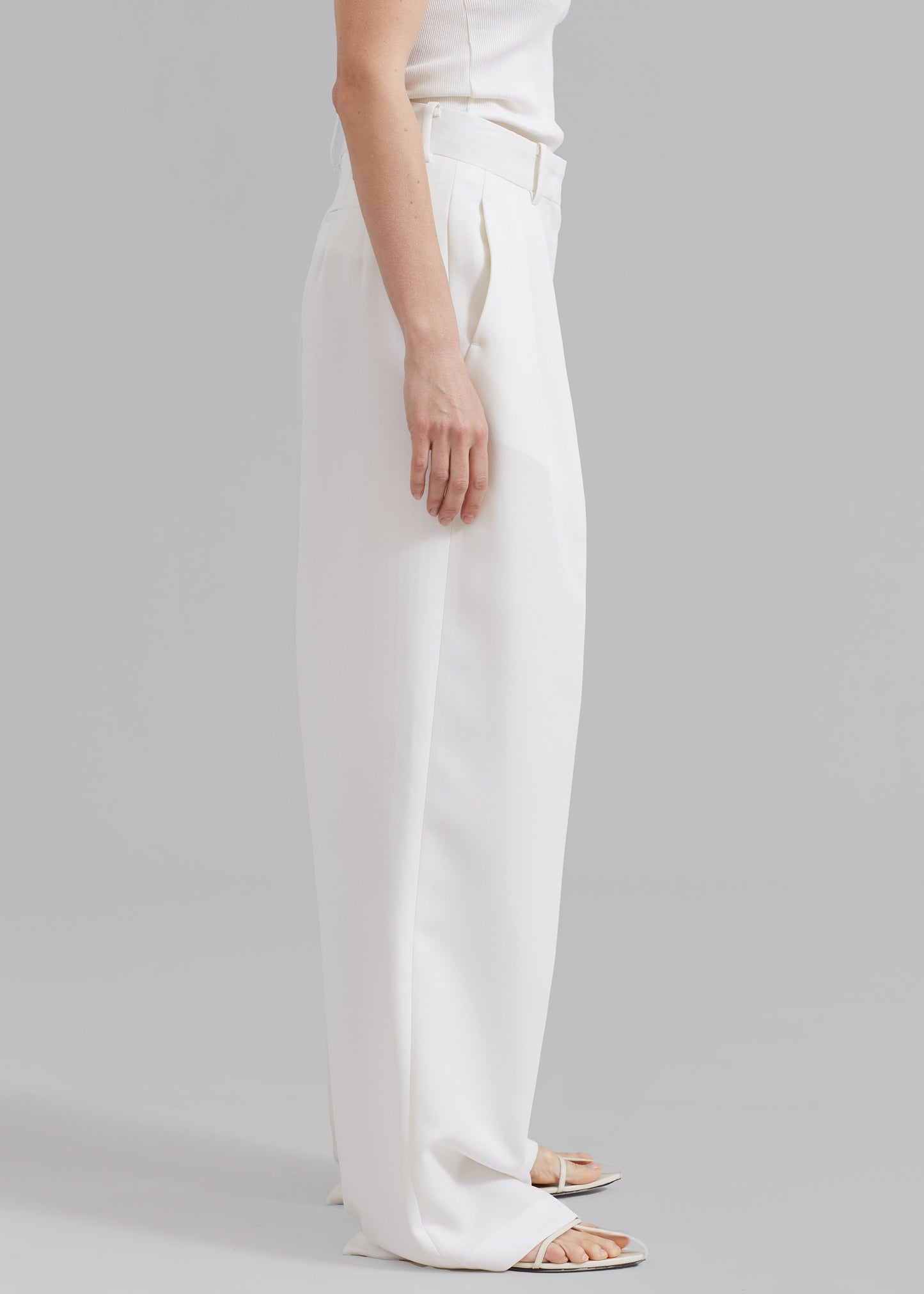 Zia Pintuck Trousers - White