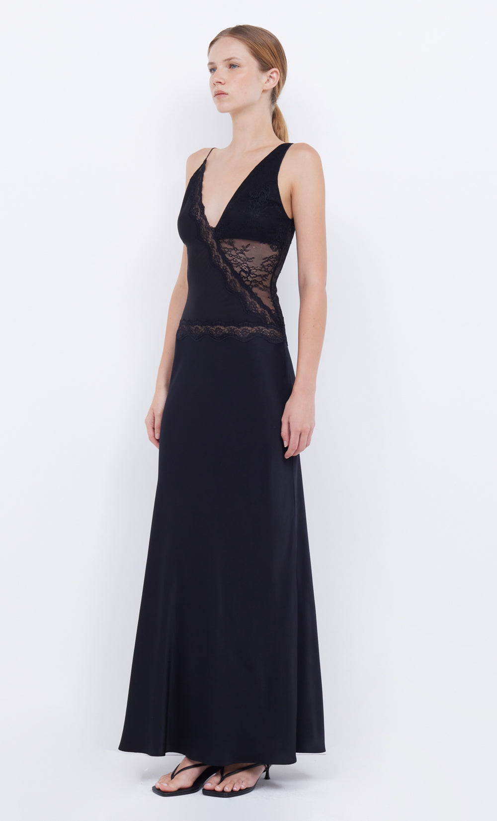 ABRIELLE LACE MAXI DRESS - BLACK/BLACK