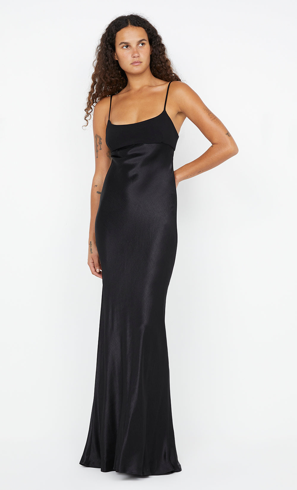 CALIA MAXI DRESS - BLACK