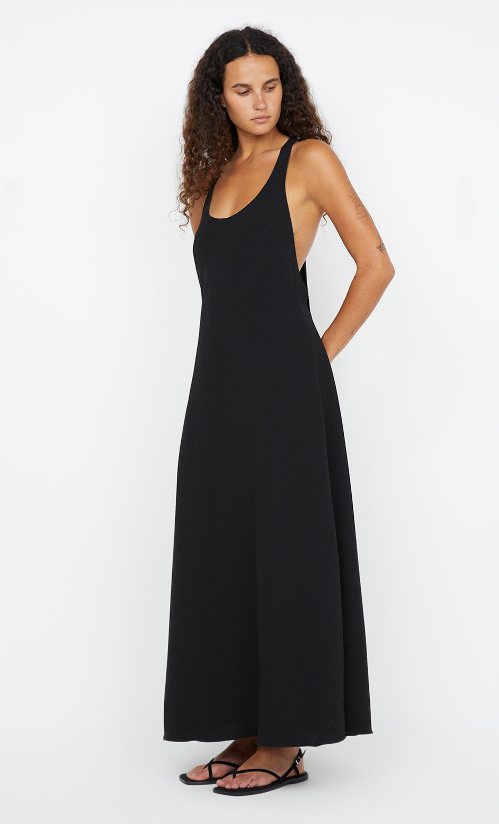 DELAINEY MAXI DRESS - BLACK